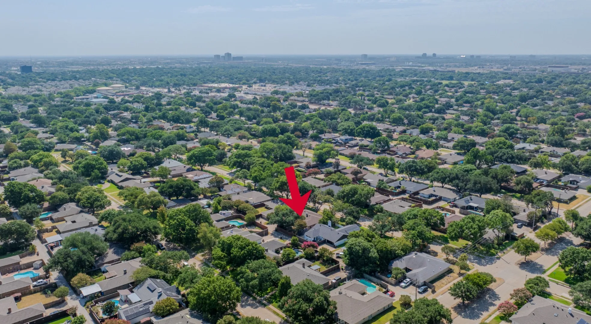 Single Family Residence For Sale in Collin County , 2521 Mollimar Drive, Plano, Texas 75075, 4 Bedroom, 3 Bathroom, 2 Garage spaces, 2,637 Sqft, built in 1972, mls#21379736, Real Estate Agent in Plano, Homes For Sale in Collin county, Homes For Sale in Plano, Realtor in Plano Texas, Real Estate Brokerage Independent Realty Texas, Luminita Cordes Realtor