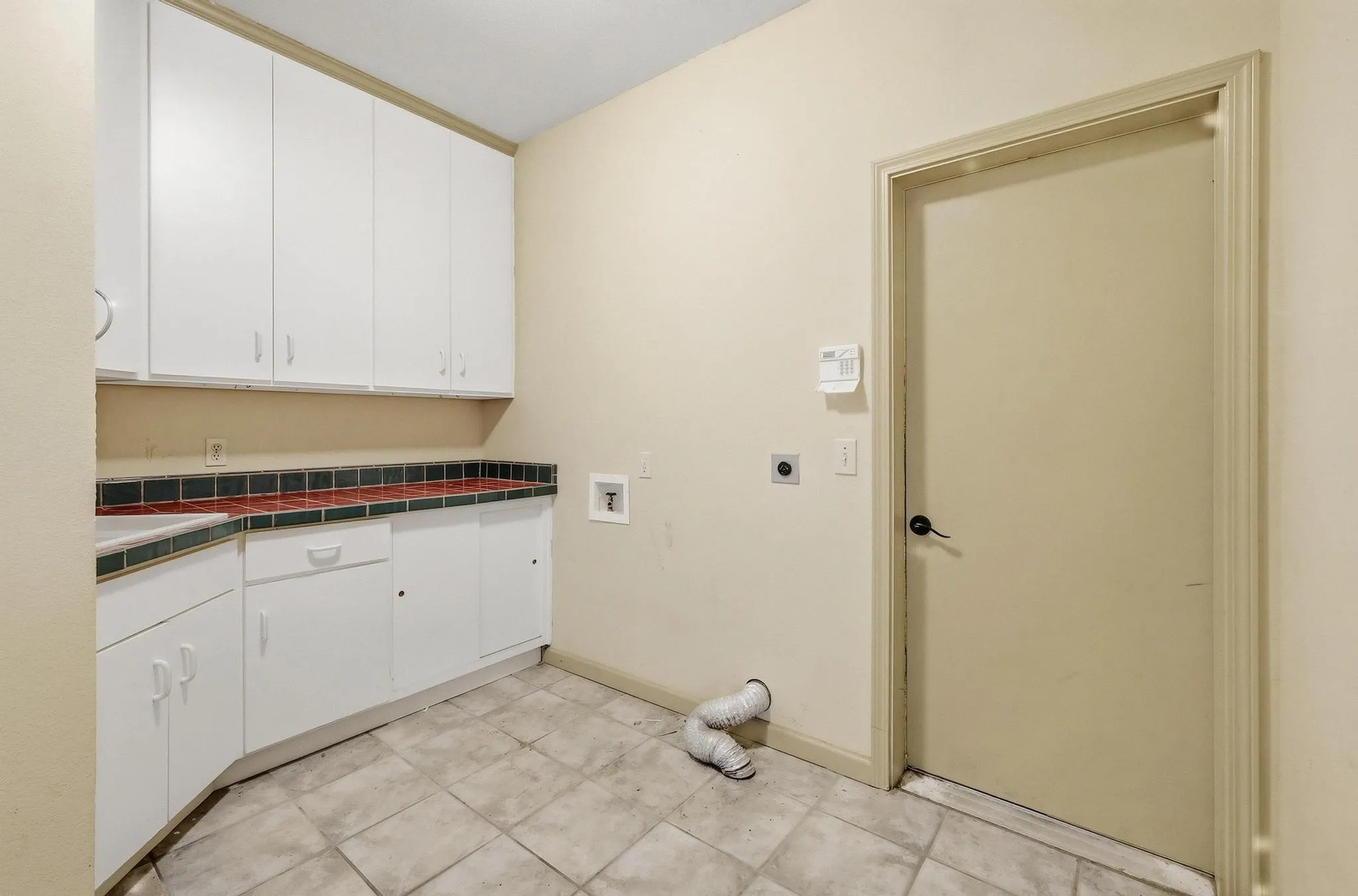 Single Family Residence For Sale in Grayson County , 205 Whitworth Road, Whitewright, Texas 75491, 3 Bedroom, 4 Bathroom, 3 Garage spaces, 3,268 Sqft, built in 1999, mls#21385781, Real Estate Agent in Whitewright, Homes For Sale in Grayson county, Homes For Sale in Whitewright, Realtor in Whitewright Texas, Real Estate Brokerage Independent Realty Texas, Luminita Cordes Realtor