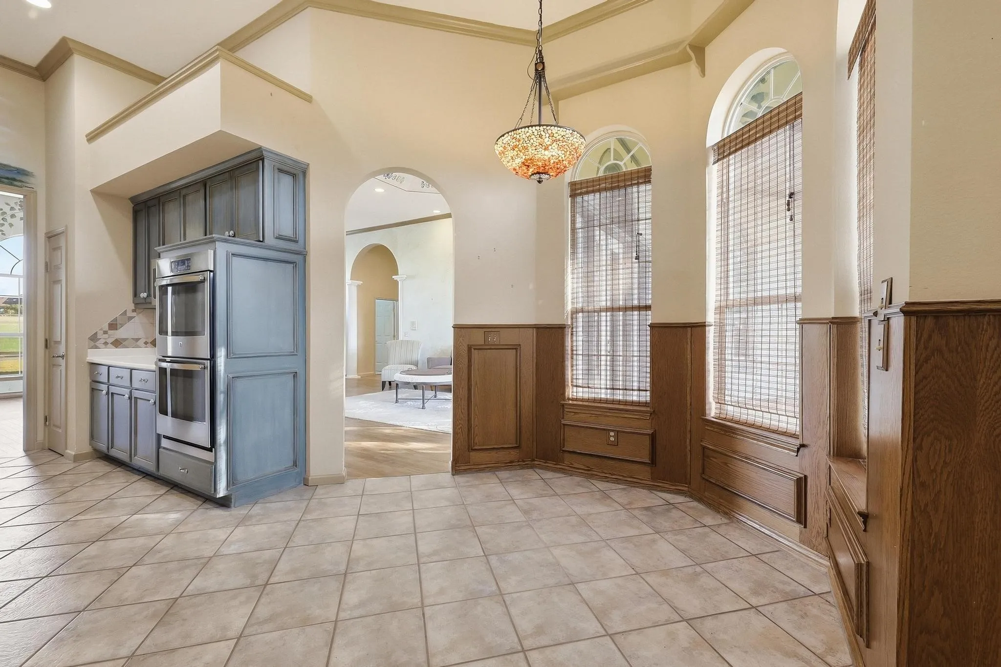 Single Family Residence For Sale in Grayson County , 205 Whitworth Road, Whitewright, Texas 75491, 3 Bedroom, 4 Bathroom, 3 Garage spaces, 3,268 Sqft, built in 1999, mls#21385781, Real Estate Agent in Whitewright, Homes For Sale in Grayson county, Homes For Sale in Whitewright, Realtor in Whitewright Texas, Real Estate Brokerage Independent Realty Texas, Luminita Cordes Realtor