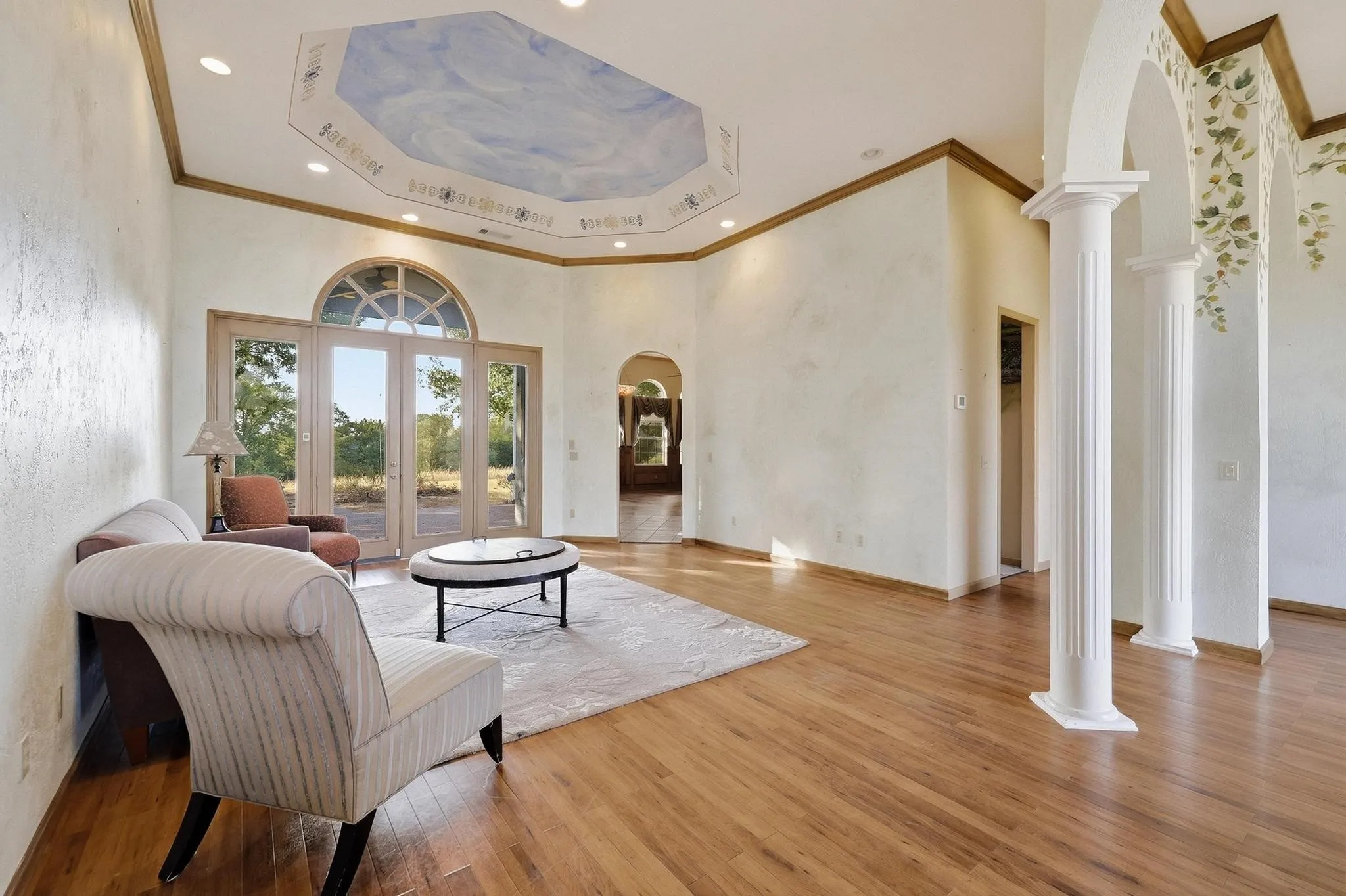 Single Family Residence For Sale in Grayson County , 205 Whitworth Road, Whitewright, Texas 75491, 3 Bedroom, 4 Bathroom, 3 Garage spaces, 3,268 Sqft, built in 1999, mls#21385781, Real Estate Agent in Whitewright, Homes For Sale in Grayson county, Homes For Sale in Whitewright, Realtor in Whitewright Texas, Real Estate Brokerage Independent Realty Texas, Luminita Cordes Realtor