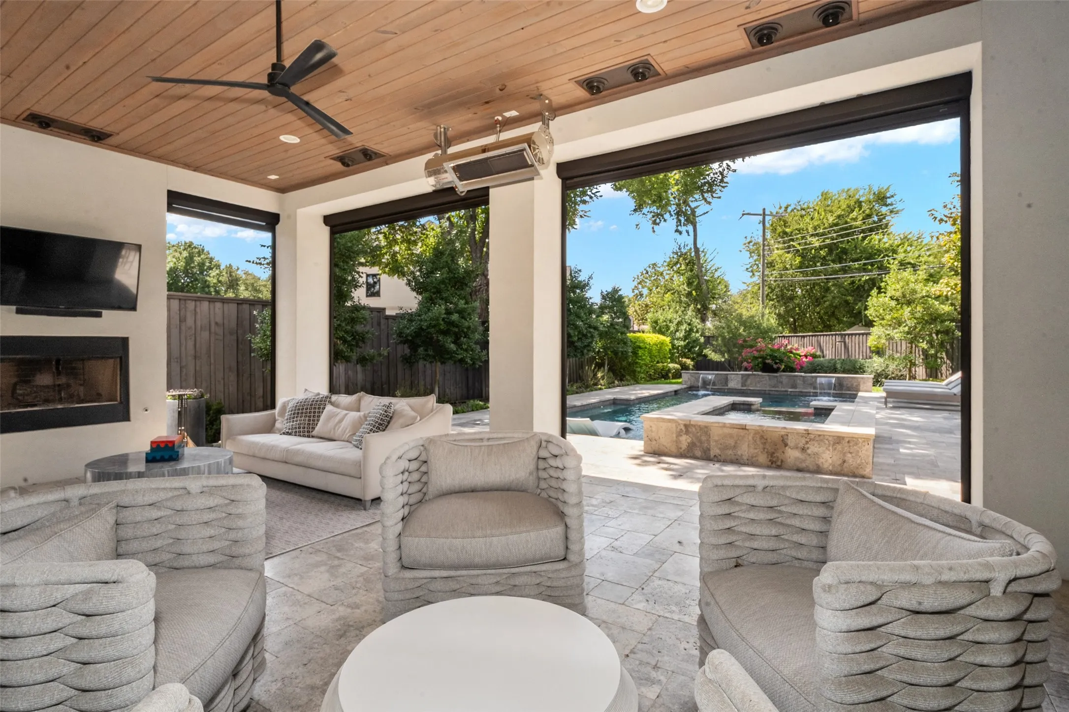 Single Family Residence For Sale in Dallas County , 11011 Jamestown Road, Dallas, Texas 75230, 5 Bedroom, 6 Bathroom, 3 Garage spaces, 5,783 Sqft, built in 2018, mls#21381708, Real Estate Agent in Dallas, Homes For Sale in Dallas county, Homes For Sale in Dallas, Realtor in Dallas Texas, Real Estate Brokerage Independent Realty Texas, Luminita Cordes Realtor