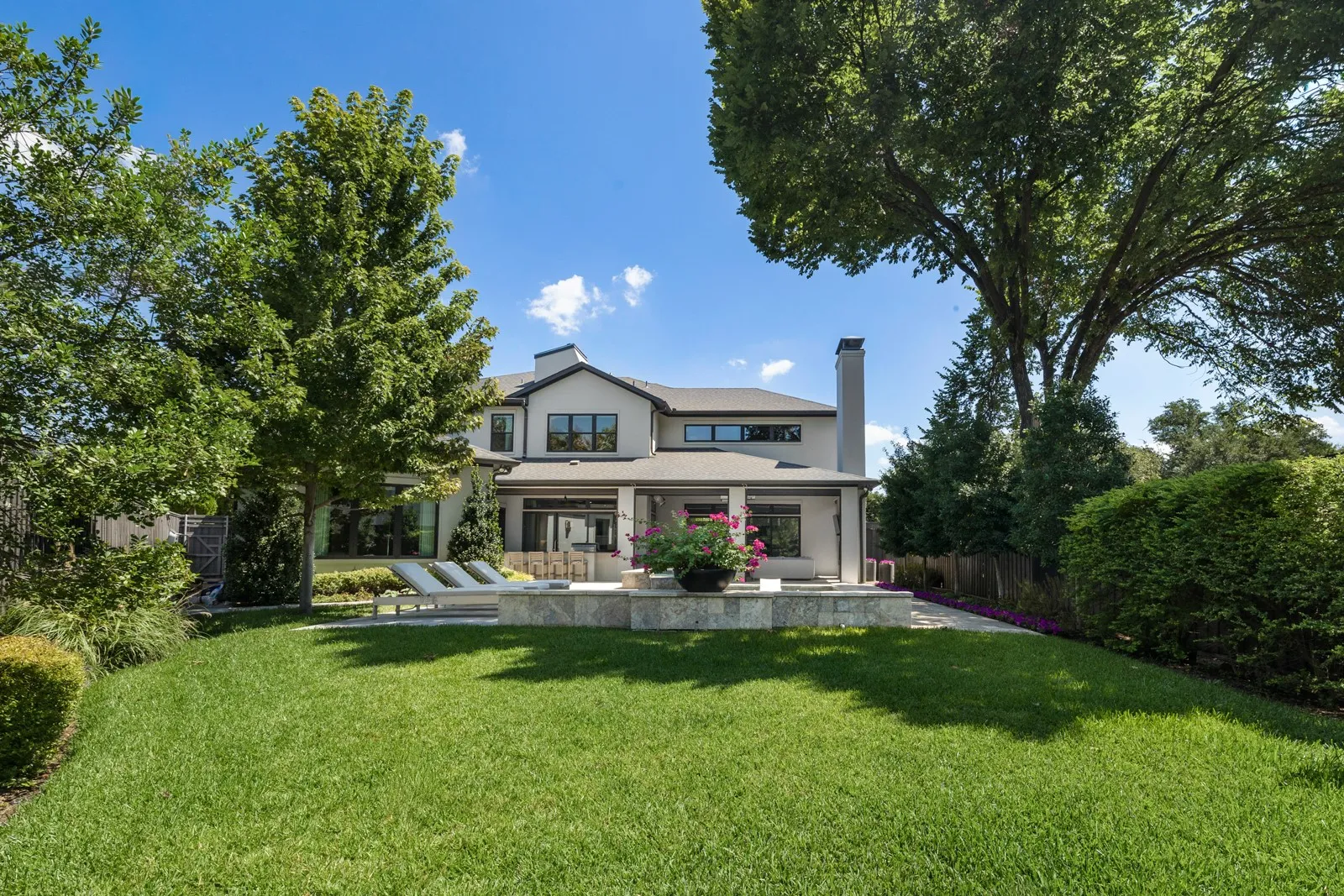 Single Family Residence For Sale in Dallas County , 11011 Jamestown Road, Dallas, Texas 75230, 5 Bedroom, 6 Bathroom, 3 Garage spaces, 5,783 Sqft, built in 2018, mls#21381708, Real Estate Agent in Dallas, Homes For Sale in Dallas county, Homes For Sale in Dallas, Realtor in Dallas Texas, Real Estate Brokerage Independent Realty Texas, Luminita Cordes Realtor