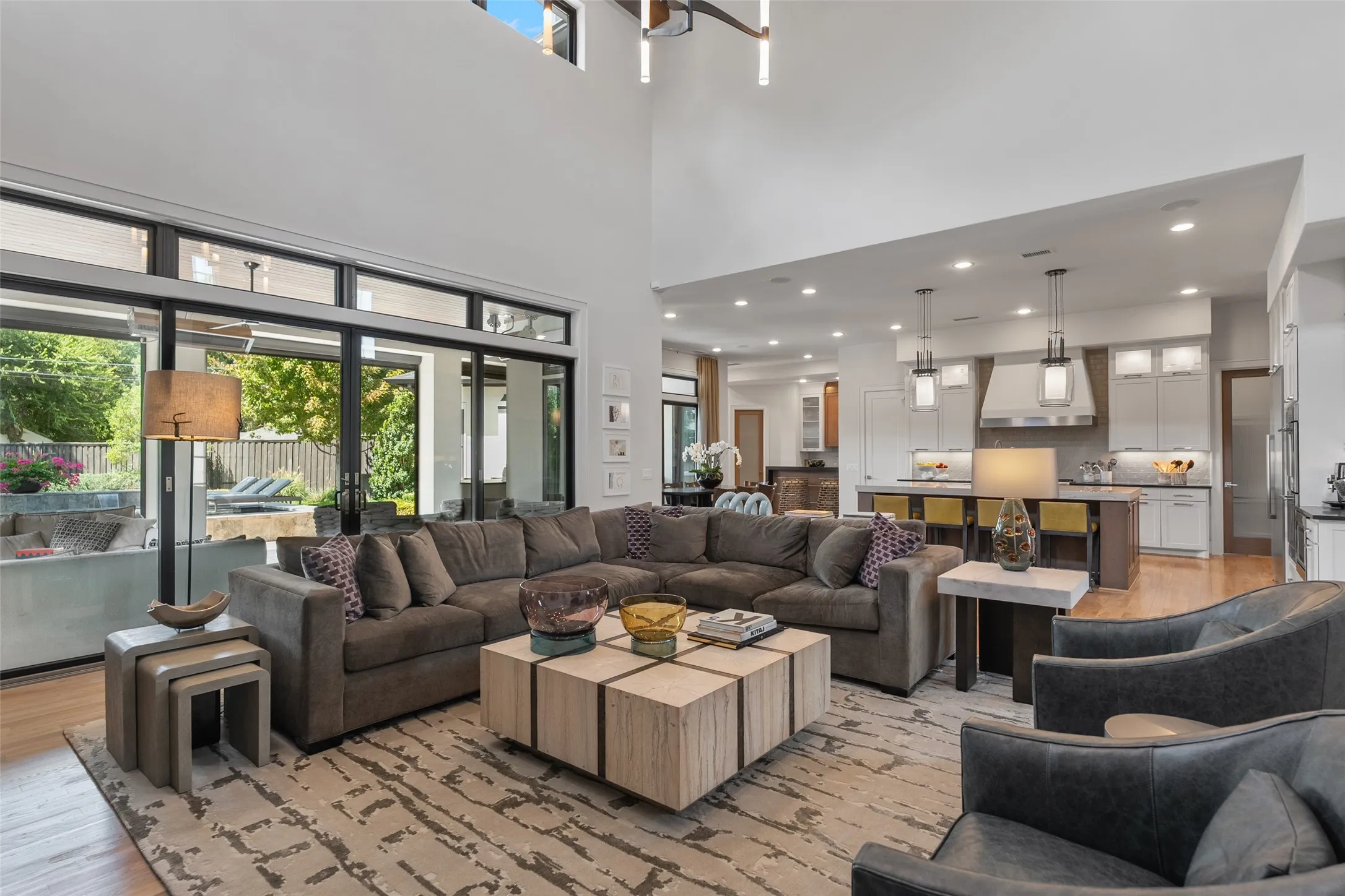 Single Family Residence For Sale in Dallas County , 11011 Jamestown Road, Dallas, Texas 75230, 5 Bedroom, 6 Bathroom, 3 Garage spaces, 5,783 Sqft, built in 2018, mls#21381708, Real Estate Agent in Dallas, Homes For Sale in Dallas county, Homes For Sale in Dallas, Realtor in Dallas Texas, Real Estate Brokerage Independent Realty Texas, Luminita Cordes Realtor