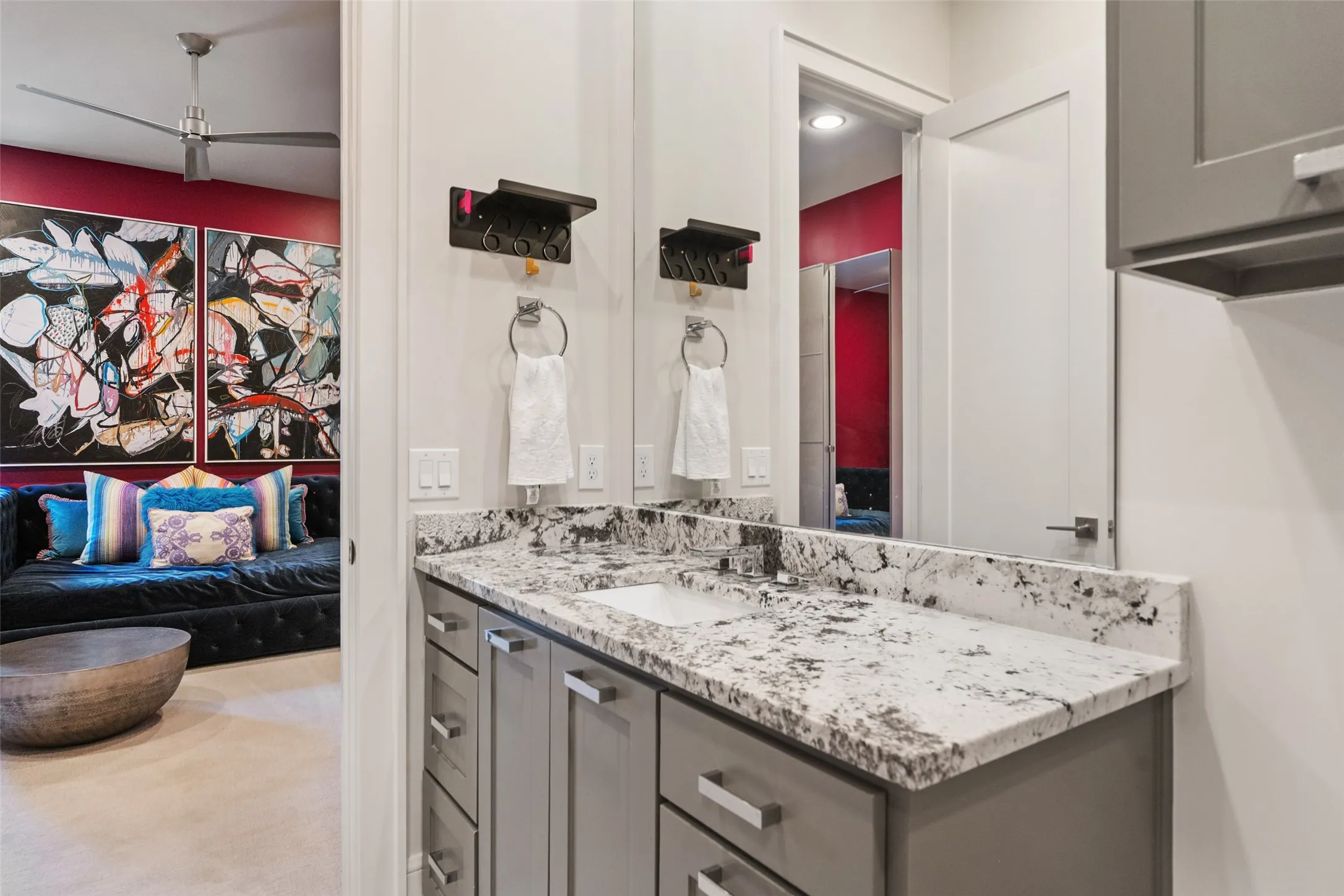 Single Family Residence For Sale in Dallas County , 11011 Jamestown Road, Dallas, Texas 75230, 5 Bedroom, 6 Bathroom, 3 Garage spaces, 5,783 Sqft, built in 2018, mls#21381708, Real Estate Agent in Dallas, Homes For Sale in Dallas county, Homes For Sale in Dallas, Realtor in Dallas Texas, Real Estate Brokerage Independent Realty Texas, Luminita Cordes Realtor