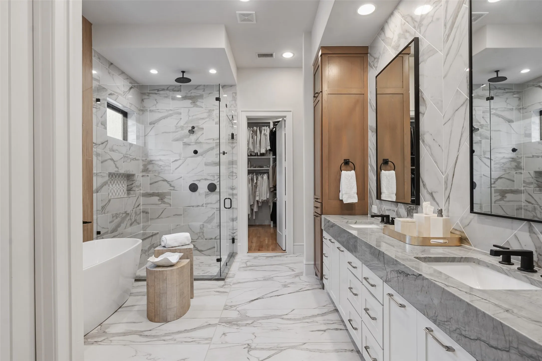 Single Family Residence For Sale in Dallas County , 11011 Jamestown Road, Dallas, Texas 75230, 5 Bedroom, 6 Bathroom, 3 Garage spaces, 5,783 Sqft, built in 2018, mls#21381708, Real Estate Agent in Dallas, Homes For Sale in Dallas county, Homes For Sale in Dallas, Realtor in Dallas Texas, Real Estate Brokerage Independent Realty Texas, Luminita Cordes Realtor