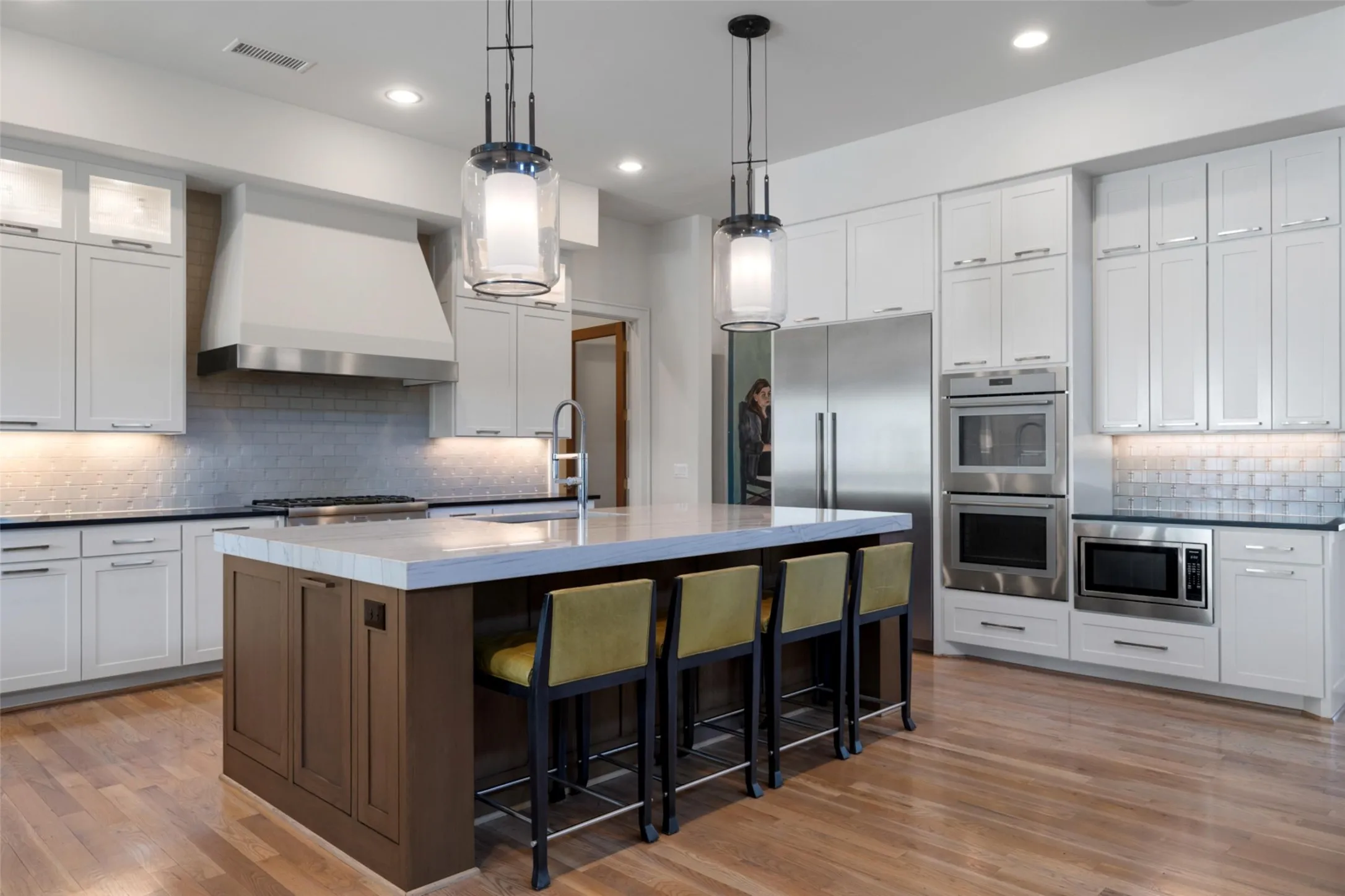 Single Family Residence For Sale in Dallas County , 11011 Jamestown Road, Dallas, Texas 75230, 5 Bedroom, 6 Bathroom, 3 Garage spaces, 5,783 Sqft, built in 2018, mls#21381708, Real Estate Agent in Dallas, Homes For Sale in Dallas county, Homes For Sale in Dallas, Realtor in Dallas Texas, Real Estate Brokerage Independent Realty Texas, Luminita Cordes Realtor