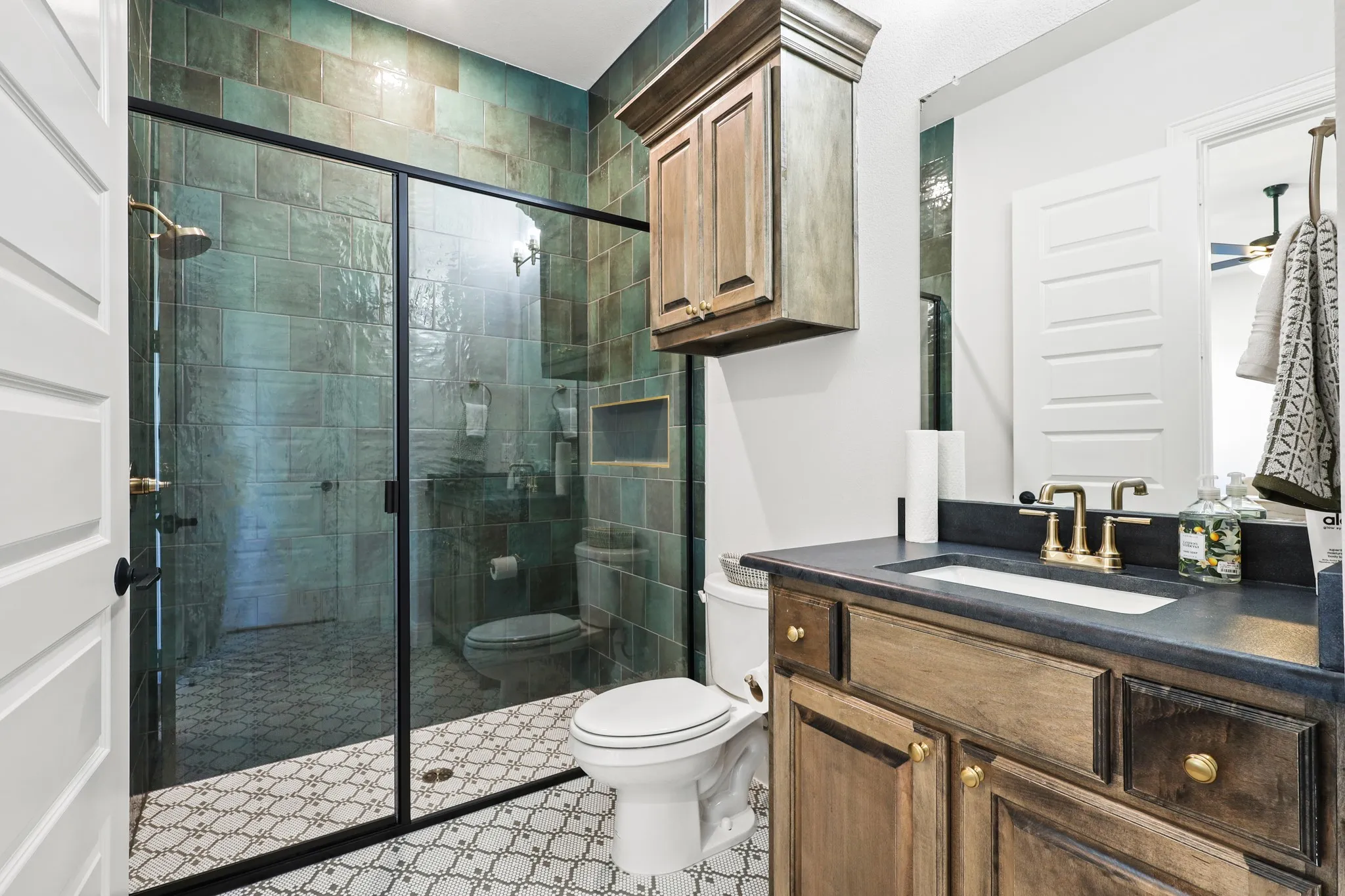 Single Family Residence For Sale in Rockwall County , 324 Chapel View Court, Heath, Texas 75032, 5 Bedroom, 5 Bathroom, 3 Garage spaces, 4,990 Sqft, built in 2025, mls#21386018, Real Estate Agent in Heath, Homes For Sale in Rockwall county, Homes For Sale in Heath, Realtor in Heath Texas, Real Estate Brokerage Independent Realty Texas, Luminita Cordes Realtor