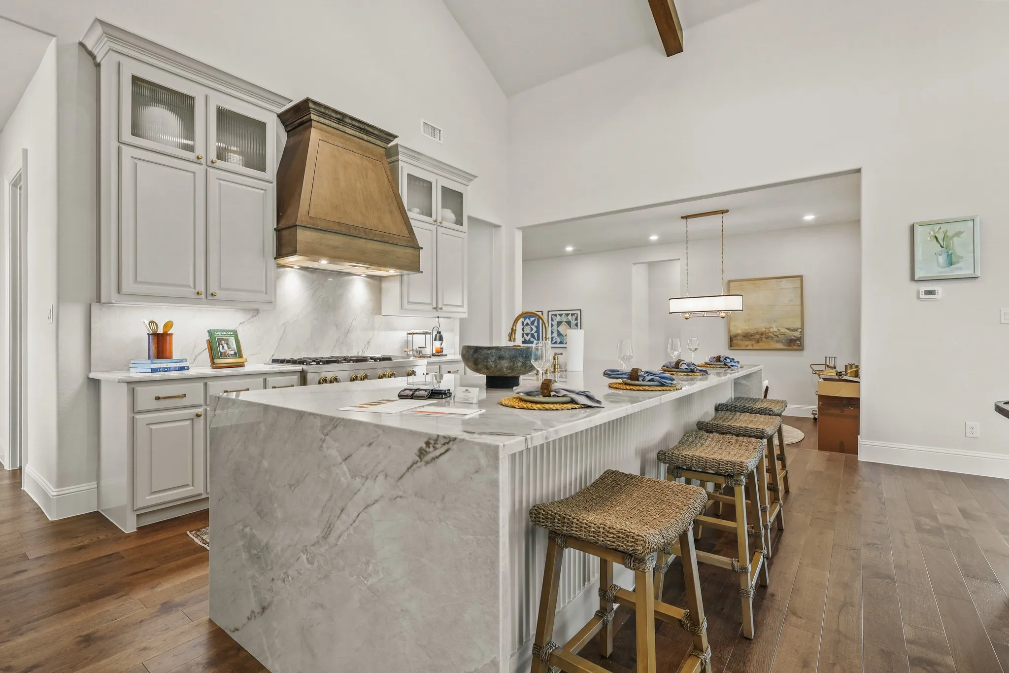 Single Family Residence For Sale in Rockwall County , 324 Chapel View Court, Heath, Texas 75032, 5 Bedroom, 5 Bathroom, 3 Garage spaces, 4,990 Sqft, built in 2025, mls#21386018, Real Estate Agent in Heath, Homes For Sale in Rockwall county, Homes For Sale in Heath, Realtor in Heath Texas, Real Estate Brokerage Independent Realty Texas, Luminita Cordes Realtor