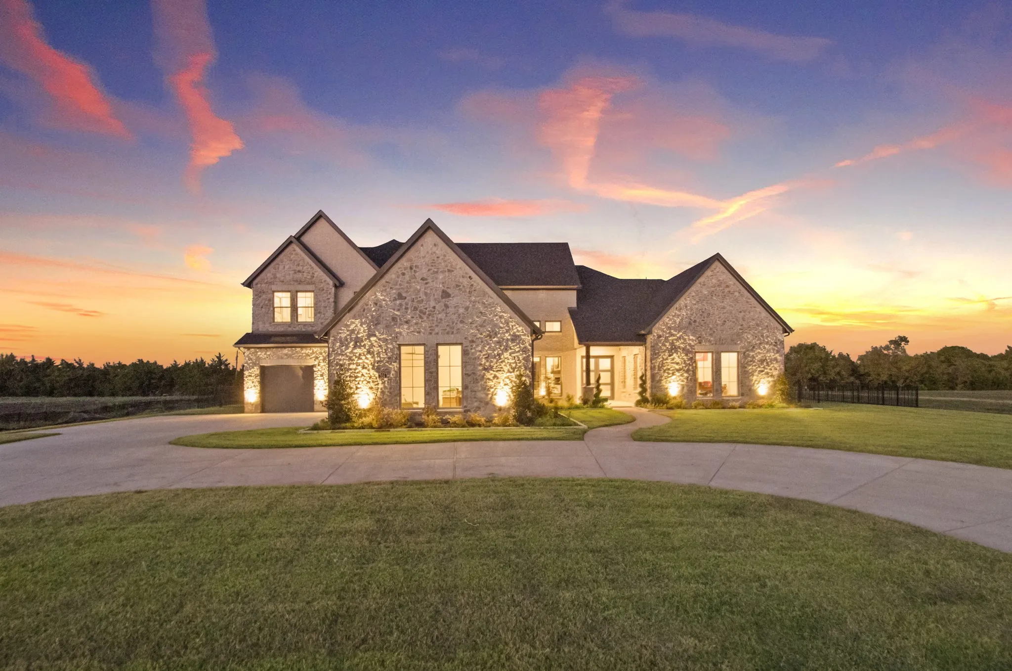 Single Family Residence For Sale in Rockwall County , 324 Chapel View Court, Heath, Texas 75032, 5 Bedroom, 5 Bathroom, 3 Garage spaces, 4,990 Sqft, built in 2025, mls#21386018, Real Estate Agent in Heath, Homes For Sale in Rockwall county, Homes For Sale in Heath, Realtor in Heath Texas, Real Estate Brokerage Independent Realty Texas, Luminita Cordes Realtor