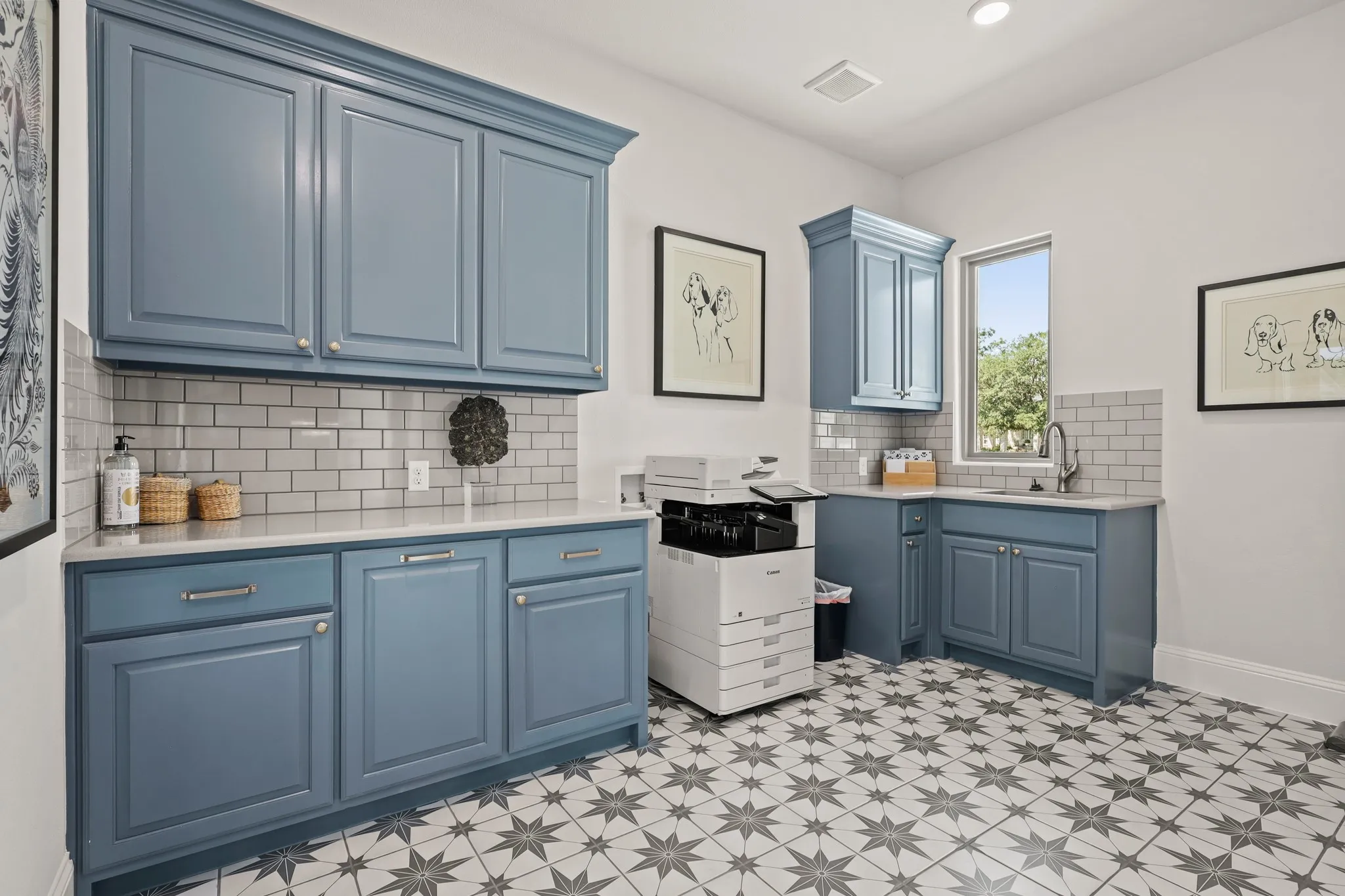 Single Family Residence For Sale in Rockwall County , 324 Chapel View Court, Heath, Texas 75032, 5 Bedroom, 5 Bathroom, 3 Garage spaces, 4,990 Sqft, built in 2025, mls#21386018, Real Estate Agent in Heath, Homes For Sale in Rockwall county, Homes For Sale in Heath, Realtor in Heath Texas, Real Estate Brokerage Independent Realty Texas, Luminita Cordes Realtor