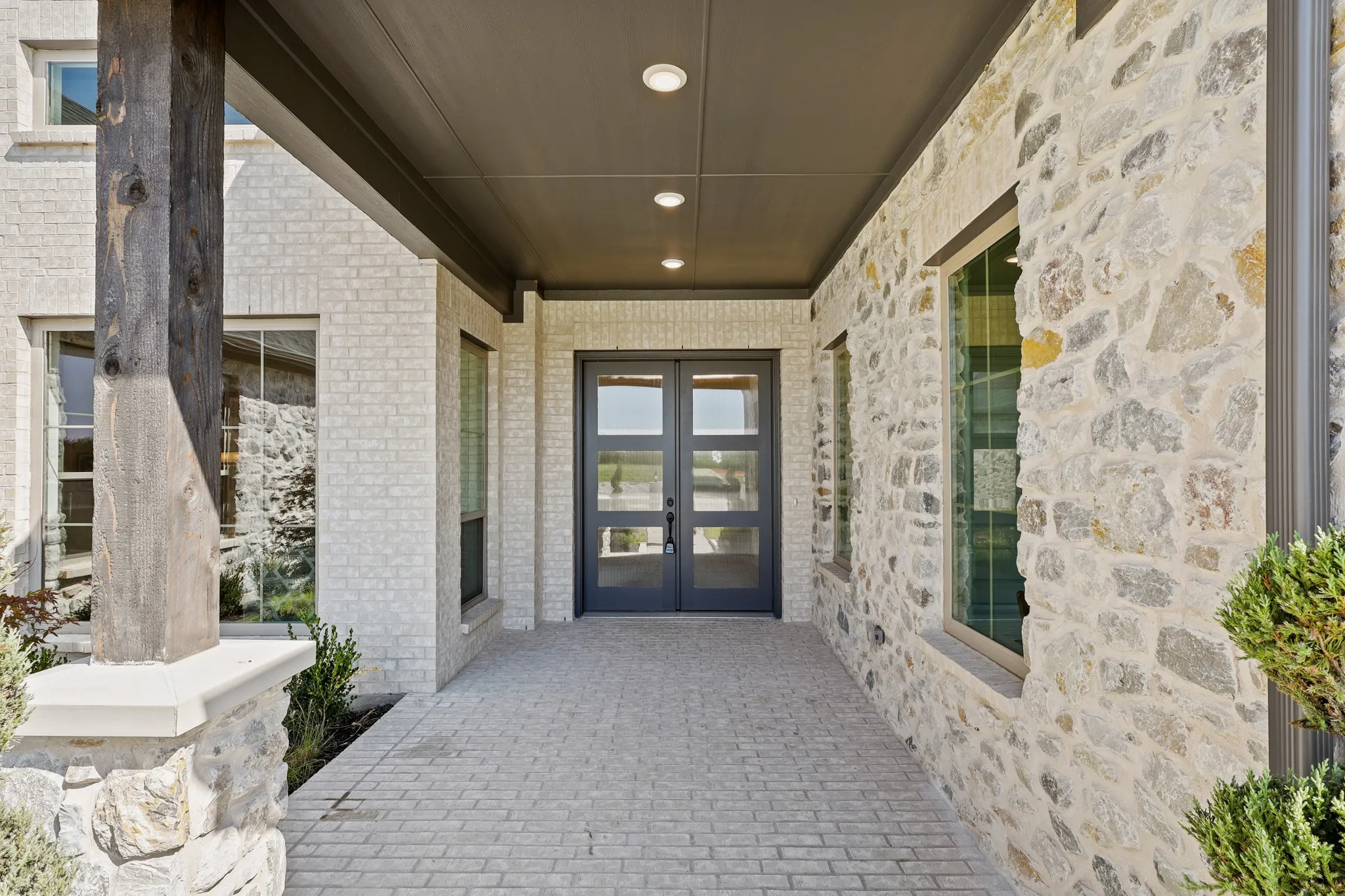 Single Family Residence For Sale in Rockwall County , 324 Chapel View Court, Heath, Texas 75032, 5 Bedroom, 5 Bathroom, 3 Garage spaces, 4,990 Sqft, built in 2025, mls#21386018, Real Estate Agent in Heath, Homes For Sale in Rockwall county, Homes For Sale in Heath, Realtor in Heath Texas, Real Estate Brokerage Independent Realty Texas, Luminita Cordes Realtor