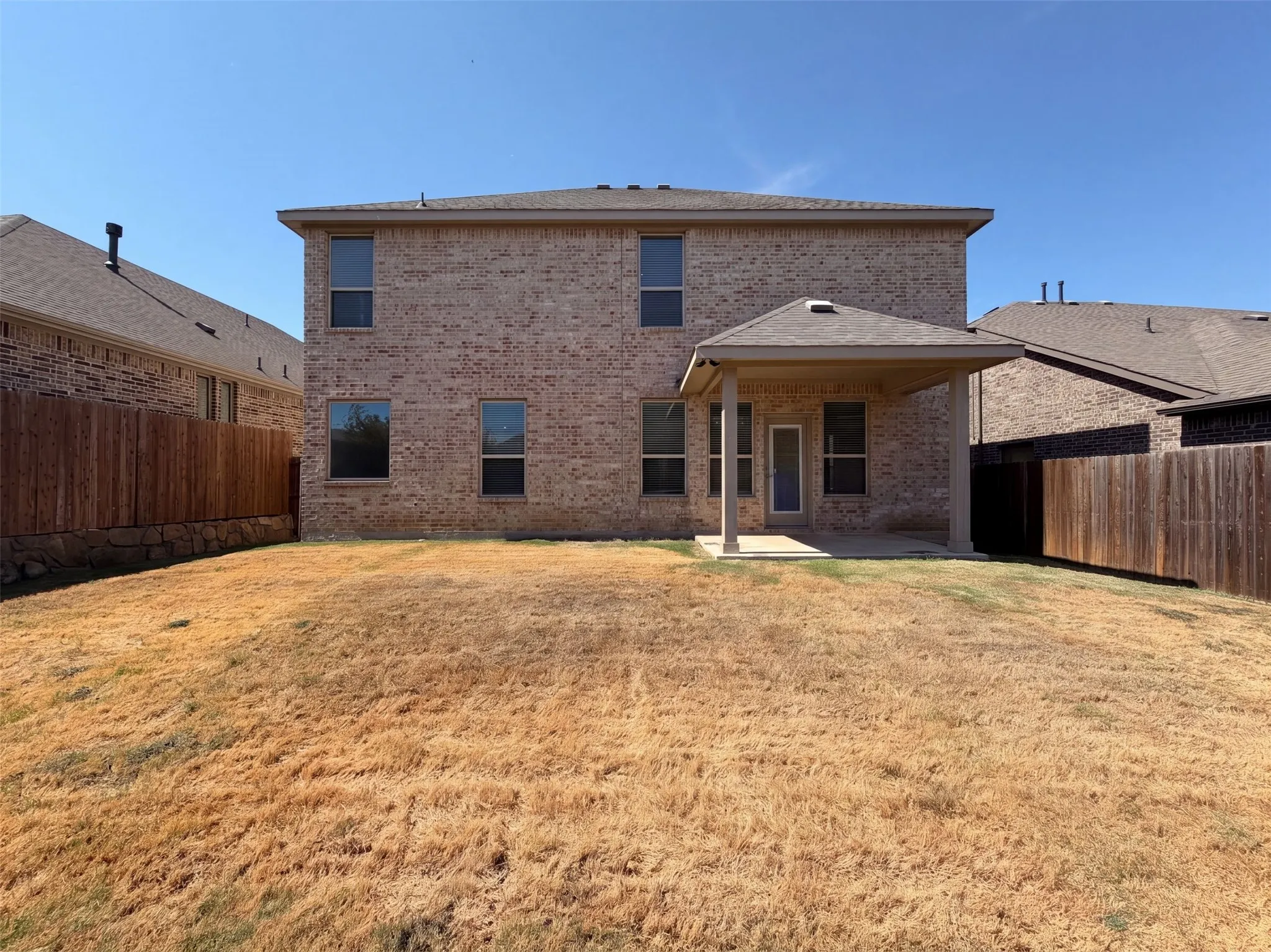 Single Family Residence For Sale in Denton County , 14316 Spitfire Trail, Fort Worth, Texas 76262, 5 Bedroom, 3 Bathroom, 2 Garage spaces, 3,036 Sqft, built in 2019, mls#21386011, Real Estate Agent in Fort Worth, Homes For Sale in Denton county, Homes For Sale in Fort Worth, Realtor in Fort Worth Texas, Real Estate Brokerage Independent Realty Texas, Luminita Cordes Realtor