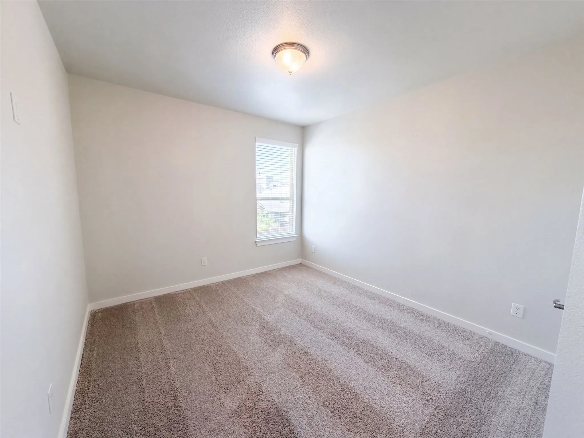 Single Family Residence For Sale in Denton County , 14316 Spitfire Trail, Fort Worth, Texas 76262, 5 Bedroom, 3 Bathroom, 2 Garage spaces, 3,036 Sqft, built in 2019, mls#21386011, Real Estate Agent in Fort Worth, Homes For Sale in Denton county, Homes For Sale in Fort Worth, Realtor in Fort Worth Texas, Real Estate Brokerage Independent Realty Texas, Luminita Cordes Realtor