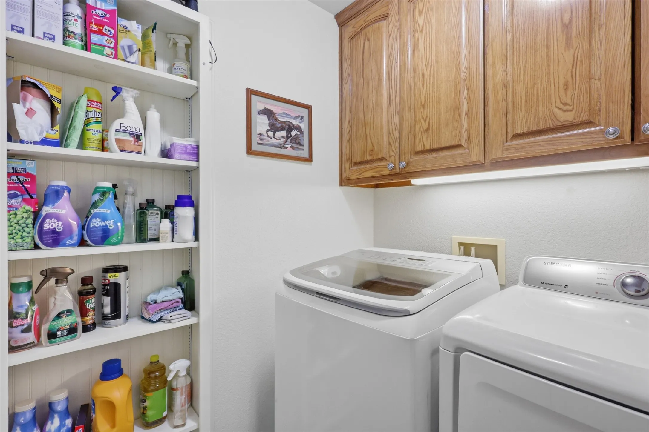 Single Family Residence For Rent in Parker County , 109 Crestwood Lane, Springtown, Texas 76082, 3 Bedroom, 2 Bathroom, 2 Garage spaces, 1,970 Sqft, built in 2003, mls#21386007, Real Estate Agent in Springtown, Homes For Rent in Parker county, Homes For Rent in Springtown, Realtor in Springtown Texas, Real Estate Brokerage Independent Realty Texas, Luminita Cordes Realtor