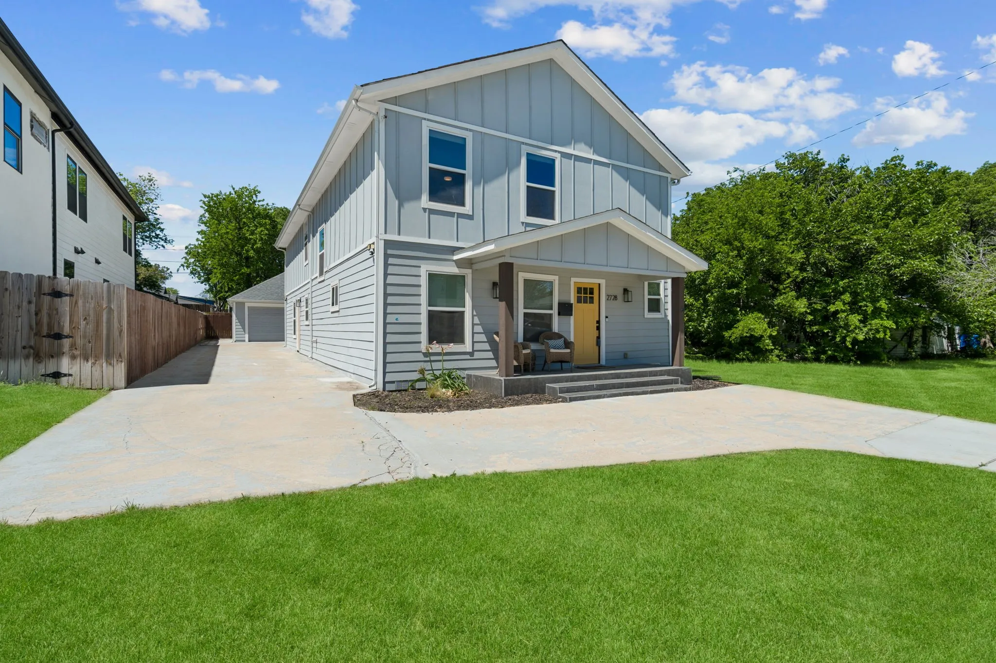 Single Family Residence For Sale in Tarrant County , 2728 Livingston Avenue, Fort Worth, Texas 76110, 4 Bedroom, 4 Bathroom, 2 Garage spaces, 2,396 Sqft, built in 2020, mls#21386026, Real Estate Agent in Fort Worth, Homes For Sale in Tarrant county, Homes For Sale in Fort Worth, Realtor in Fort Worth Texas, Real Estate Brokerage Independent Realty Texas, Luminita Cordes Realtor