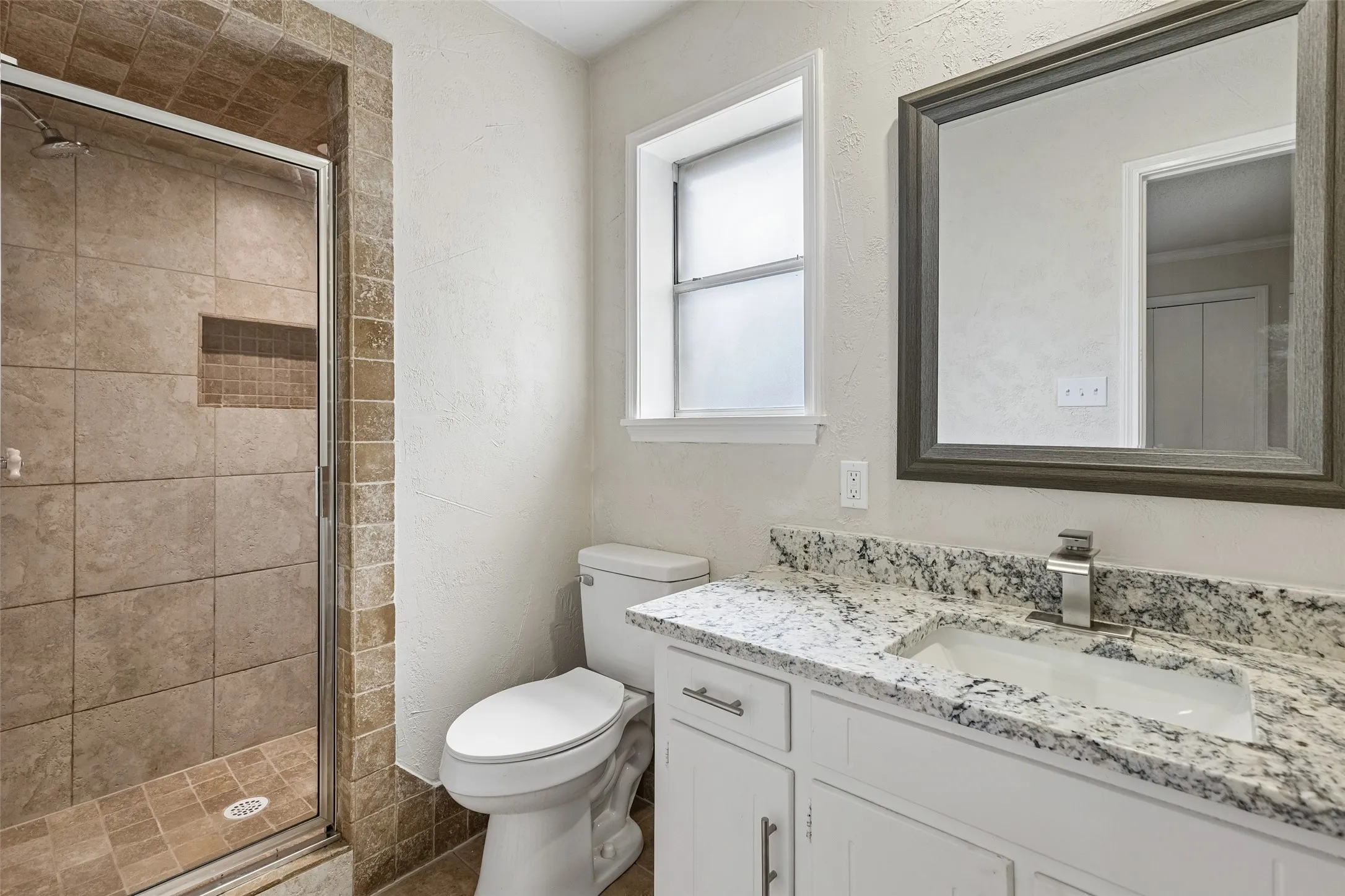 Single Family Residence For Sale in Tarrant County , 7440 Beckwood Drive, Fort Worth, Texas 76112, 4 Bedroom, 2 Bathroom, Garage spaces, 1,945 Sqft, built in 1968, mls#21362188, Real Estate Agent in Fort Worth, Homes For Sale in Tarrant county, Homes For Sale in Fort Worth, Realtor in Fort Worth Texas, Real Estate Brokerage Independent Realty Texas, Luminita Cordes Realtor