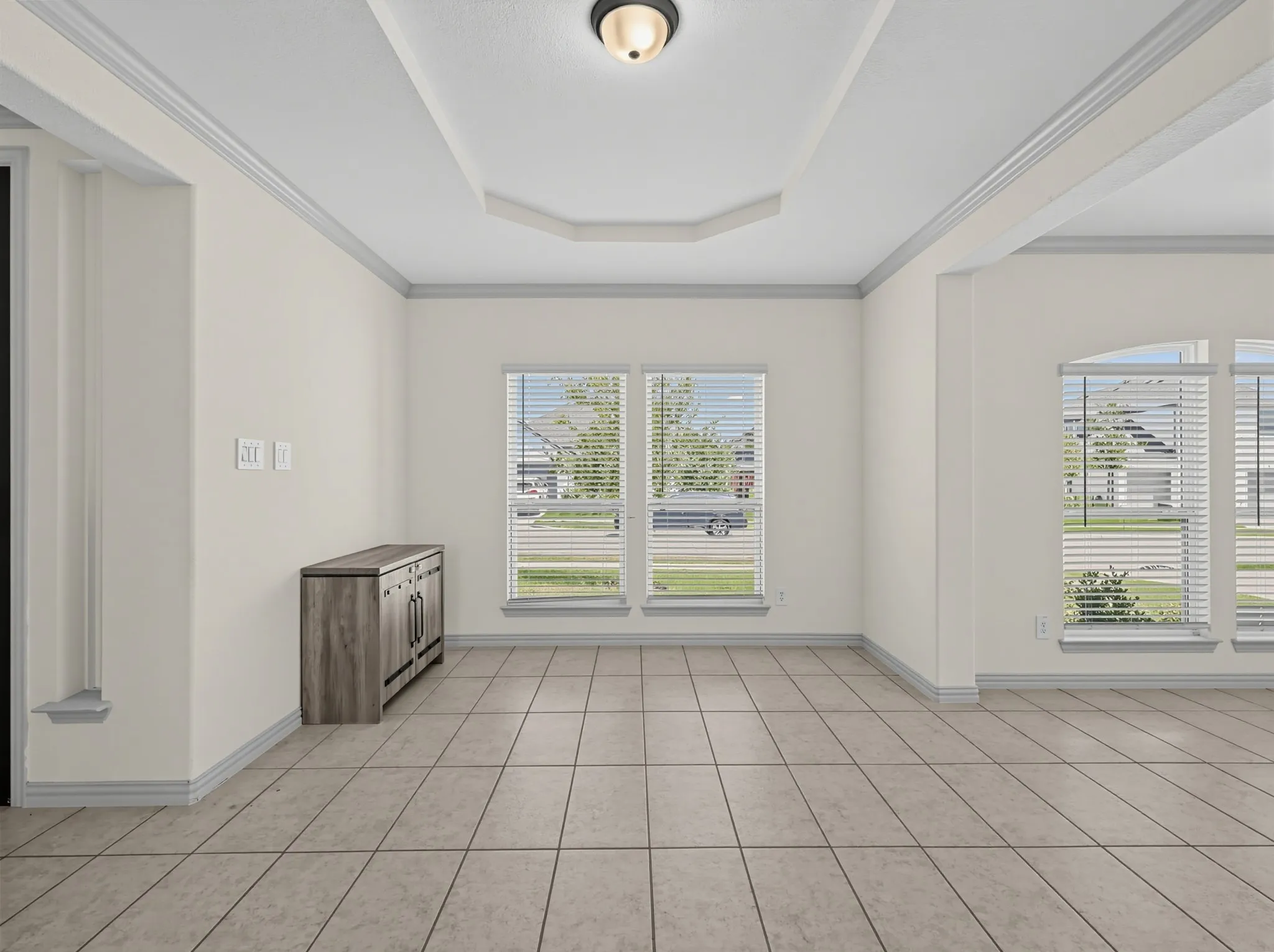 Single Family Residence For Sale in Kaufman County , 1313 Cascade Lane, Forney, Texas 75126, 5 Bedroom, 3 Bathroom, 2 Garage spaces, 4,246 Sqft, built in 2022, mls#21385816, Real Estate Agent in Forney, Homes For Sale in Kaufman county, Homes For Sale in Forney, Realtor in Forney Texas, Real Estate Brokerage Independent Realty Texas, Luminita Cordes Realtor