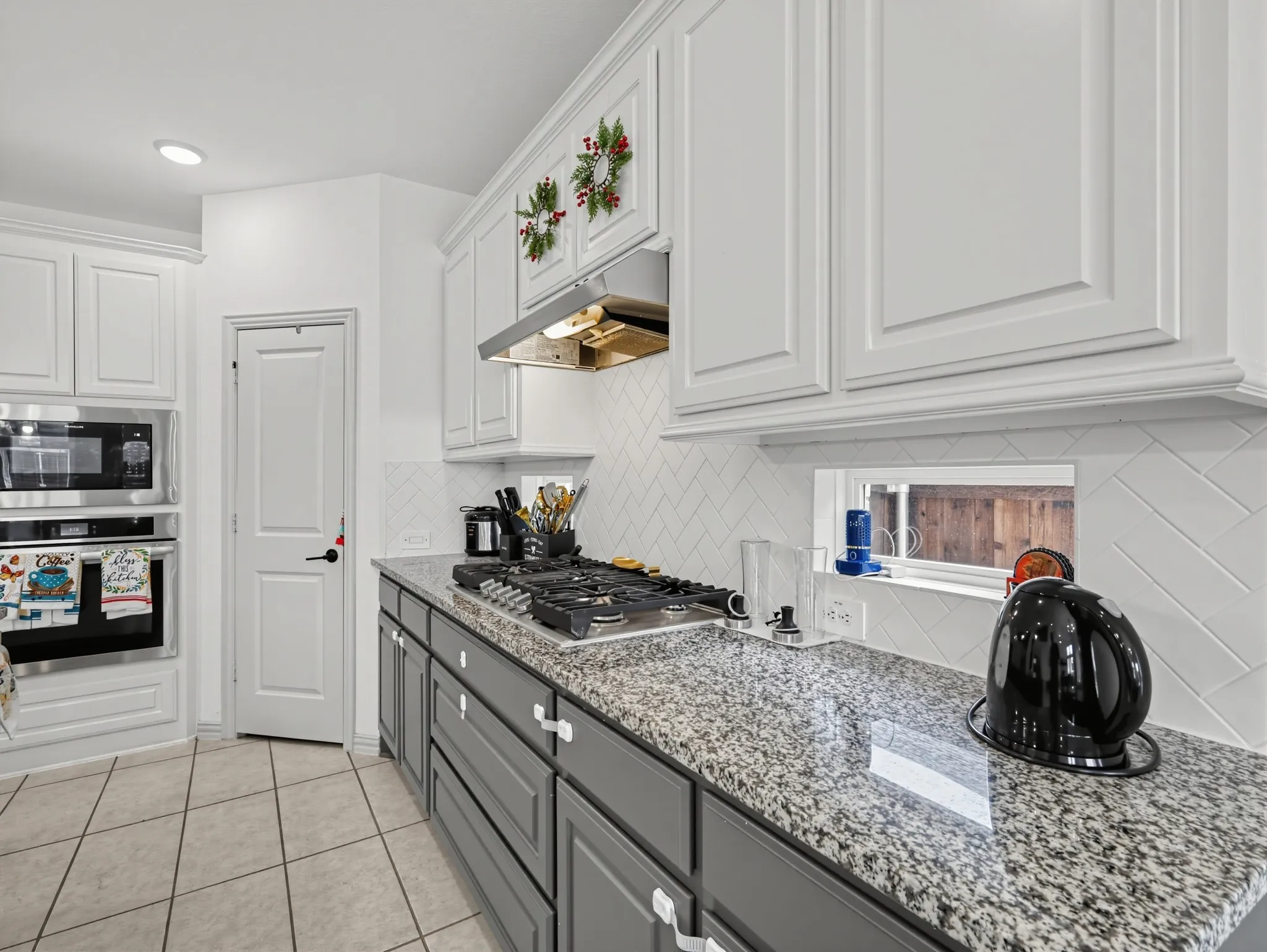 Single Family Residence For Sale in Kaufman County , 1313 Cascade Lane, Forney, Texas 75126, 5 Bedroom, 3 Bathroom, 2 Garage spaces, 4,246 Sqft, built in 2022, mls#21385816, Real Estate Agent in Forney, Homes For Sale in Kaufman county, Homes For Sale in Forney, Realtor in Forney Texas, Real Estate Brokerage Independent Realty Texas, Luminita Cordes Realtor