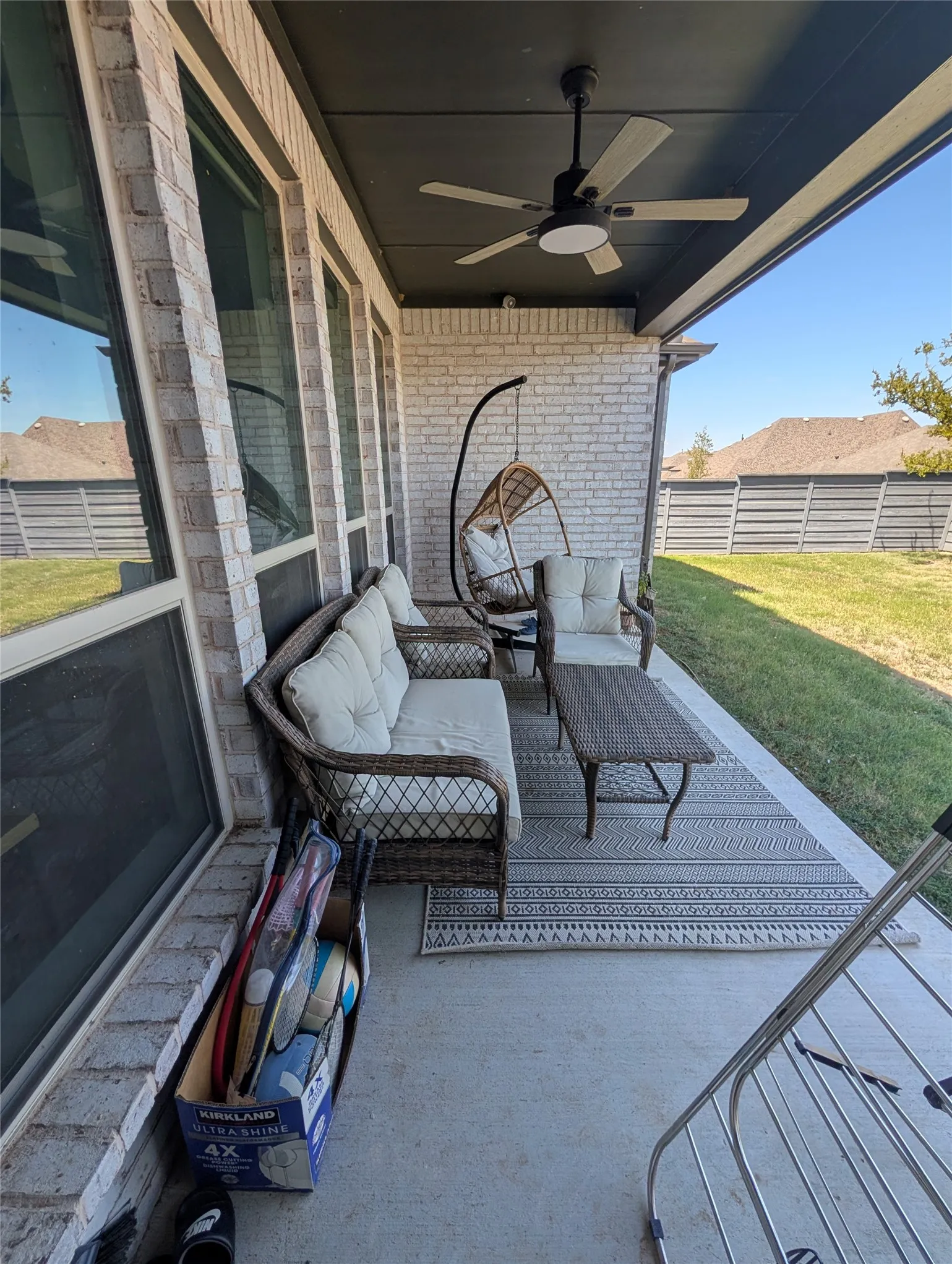 Single Family Residence For Rent in Denton County , 425 Sunnyridge Lane, Little Elm, Texas 76227, 4 Bedroom, 4 Bathroom, 2 Garage spaces, 2,655 Sqft, built in 2021, mls#21385689, Real Estate Agent in Little Elm, Homes For Rent in Denton county, Homes For Rent in Little Elm, Realtor in Little Elm Texas, Real Estate Brokerage Independent Realty Texas, Luminita Cordes Realtor