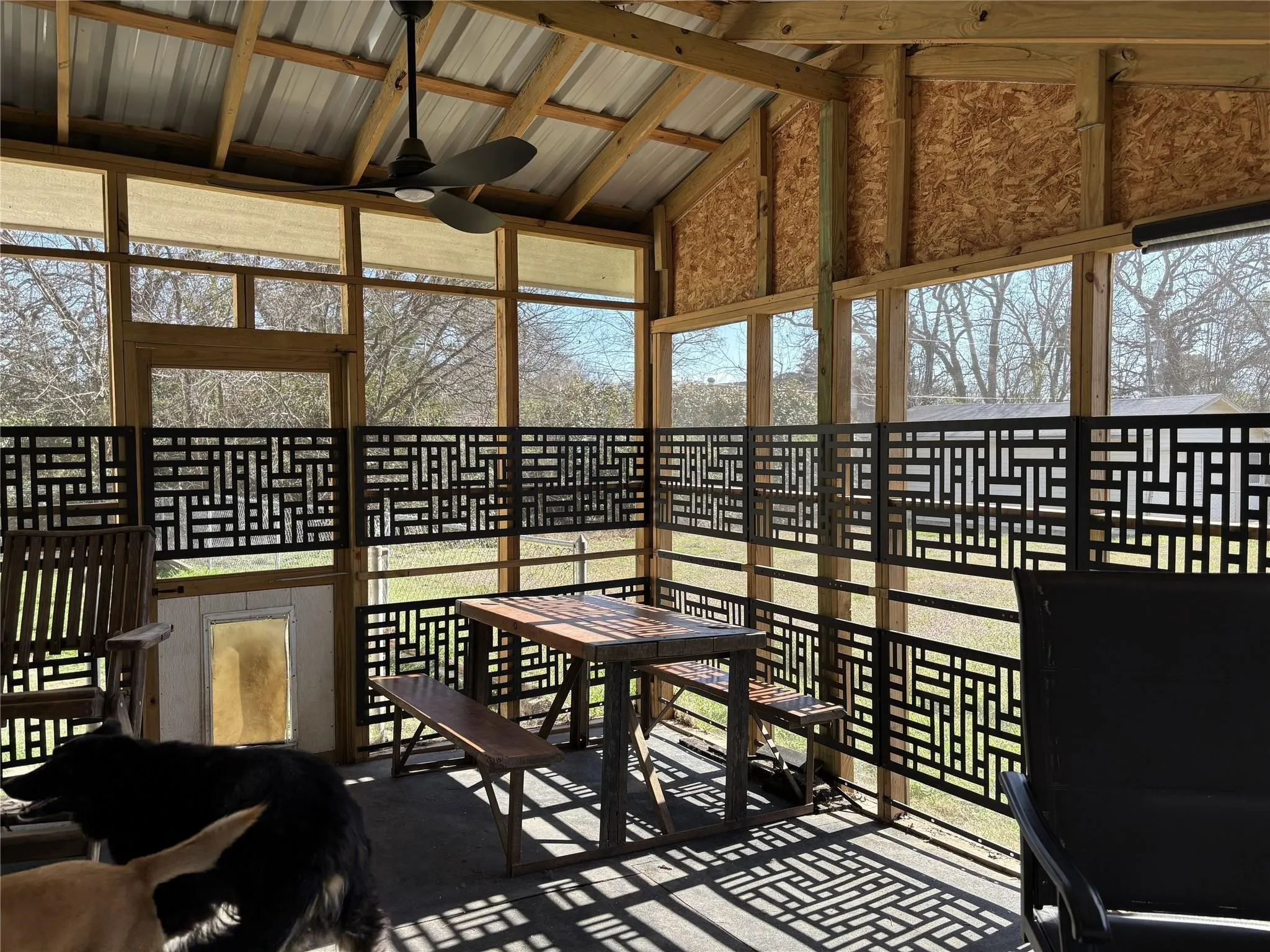 Single Family Residence For Sale in Rains County , 169 Littlefield Drive, East Tawakoni, Texas 75472, 1 Bedroom, 1 Bathroom, Garage spaces, 1,268 Sqft, built in 1974, mls#21384841, Real Estate Agent in East Tawakoni, Homes For Sale in Rains county, Homes For Sale in East Tawakoni, Realtor in East Tawakoni Texas, Real Estate Brokerage Independent Realty Texas, Luminita Cordes Realtor