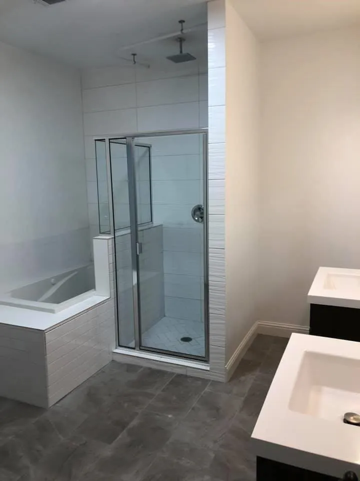Single Family Residence For Sale in Denton County , 1023 E Oak Street, Denton, Texas 76205, 3 Bedroom, 3 Bathroom, 2 Garage spaces, 2,020 Sqft, built in 2018, mls#21386059, Real Estate Agent in Denton, Homes For Sale in Denton county, Homes For Sale in Denton, Realtor in Denton Texas, Real Estate Brokerage Independent Realty Texas, Luminita Cordes Realtor