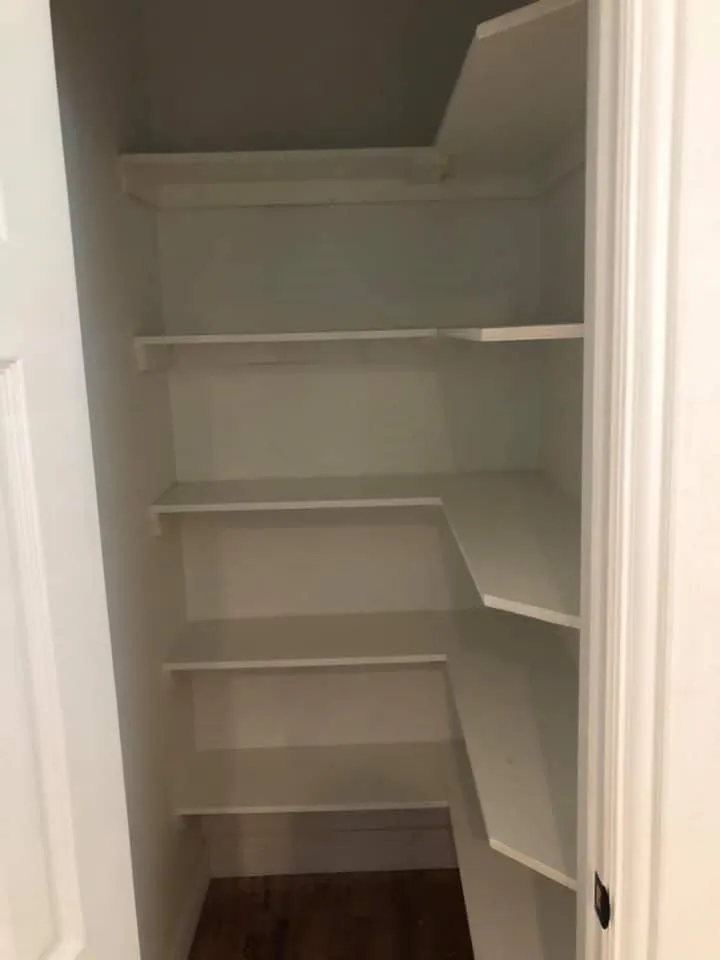 Single Family Residence For Sale in Denton County , 1023 E Oak Street, Denton, Texas 76205, 3 Bedroom, 3 Bathroom, 2 Garage spaces, 2,020 Sqft, built in 2018, mls#21386059, Real Estate Agent in Denton, Homes For Sale in Denton county, Homes For Sale in Denton, Realtor in Denton Texas, Real Estate Brokerage Independent Realty Texas, Luminita Cordes Realtor
