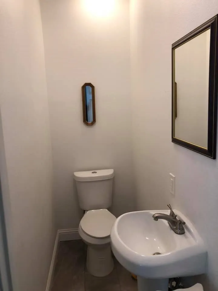 Single Family Residence For Sale in Denton County , 1023 E Oak Street, Denton, Texas 76205, 3 Bedroom, 3 Bathroom, 2 Garage spaces, 2,020 Sqft, built in 2018, mls#21386059, Real Estate Agent in Denton, Homes For Sale in Denton county, Homes For Sale in Denton, Realtor in Denton Texas, Real Estate Brokerage Independent Realty Texas, Luminita Cordes Realtor