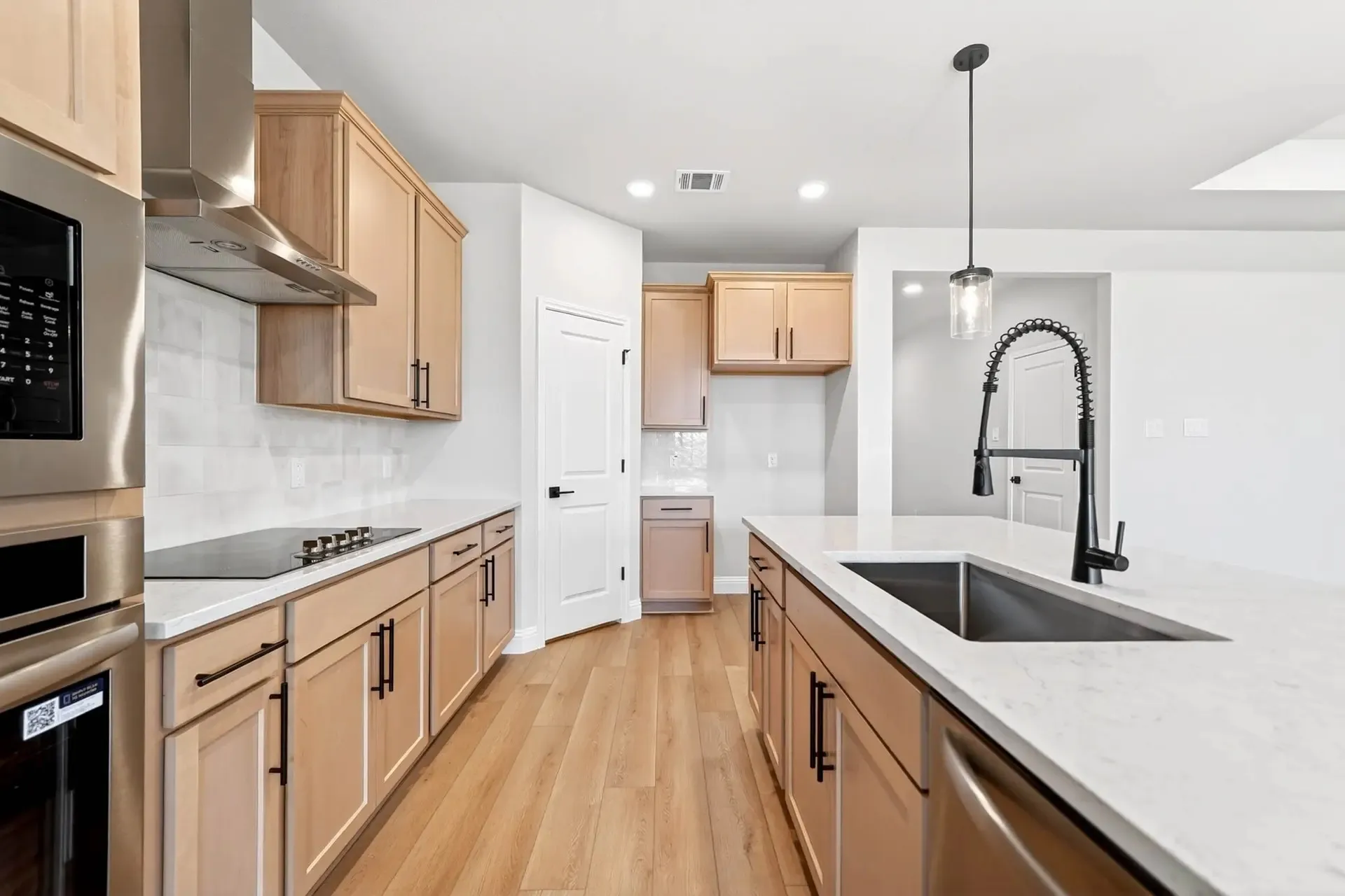 Single Family Residence For Sale in Kaufman County , 2811 Bridgepoint Street, Crandall, Texas 75114, 4 Bedroom, 3 Bathroom, 2 Garage spaces, 2,072 Sqft, built in 2026, mls#21386062, Real Estate Agent in Crandall, Homes For Sale in Kaufman county, Homes For Sale in Crandall, Realtor in Crandall Texas, Real Estate Brokerage Independent Realty Texas, Luminita Cordes Realtor