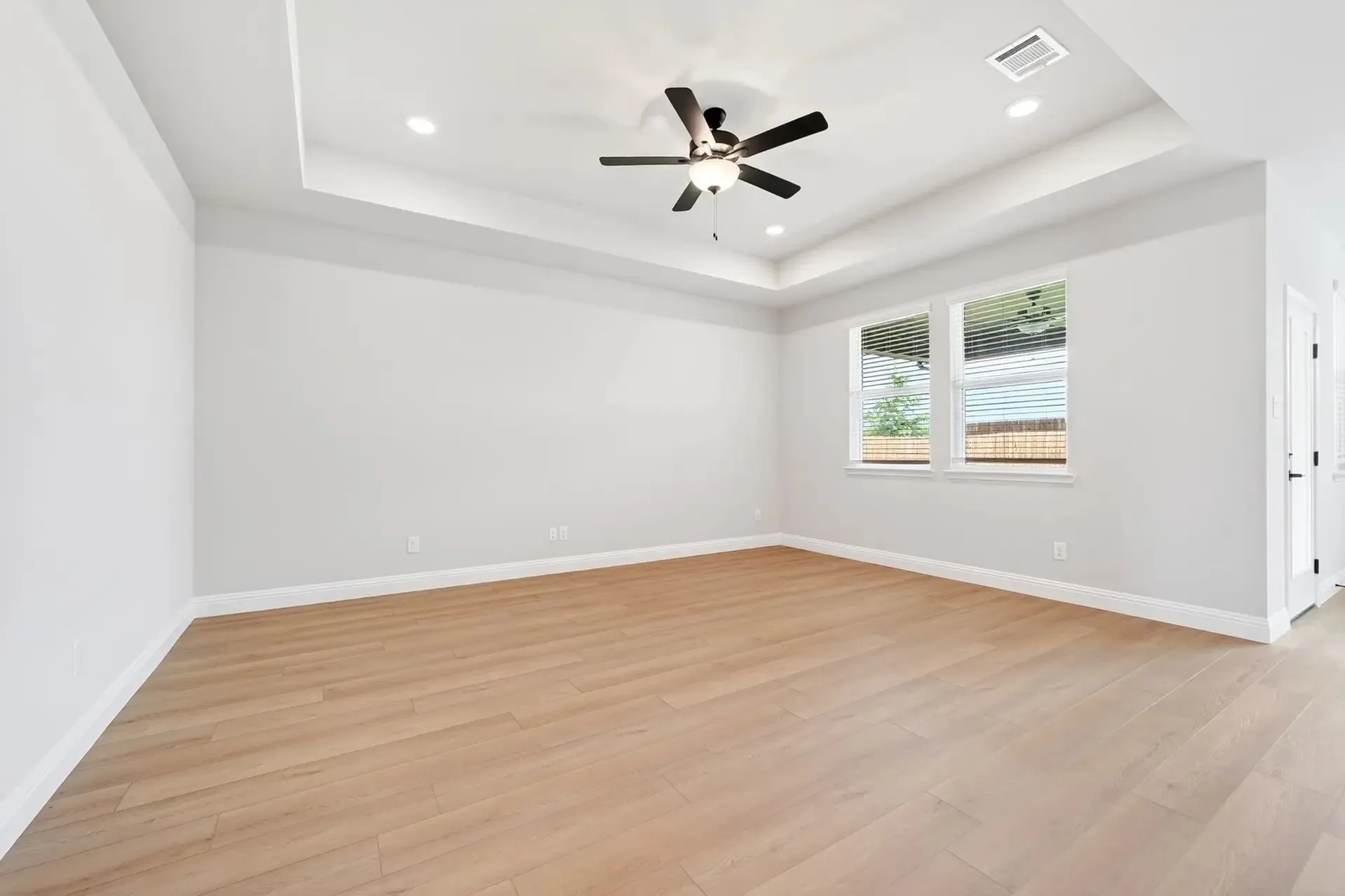 Single Family Residence For Sale in Kaufman County , 2811 Bridgepoint Street, Crandall, Texas 75114, 4 Bedroom, 3 Bathroom, 2 Garage spaces, 2,072 Sqft, built in 2026, mls#21386062, Real Estate Agent in Crandall, Homes For Sale in Kaufman county, Homes For Sale in Crandall, Realtor in Crandall Texas, Real Estate Brokerage Independent Realty Texas, Luminita Cordes Realtor