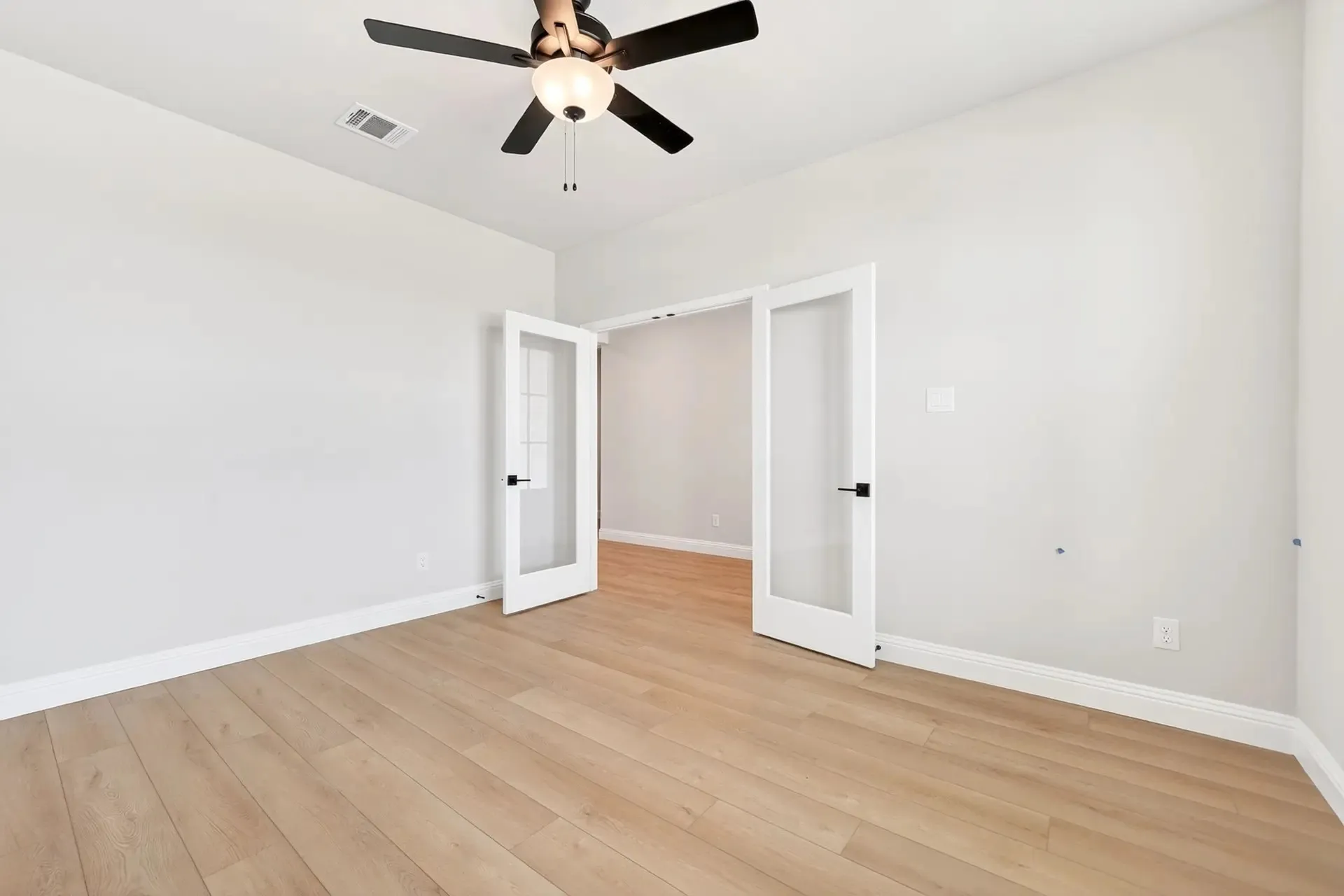 Single Family Residence For Sale in Kaufman County , 2811 Bridgepoint Street, Crandall, Texas 75114, 4 Bedroom, 3 Bathroom, 2 Garage spaces, 2,072 Sqft, built in 2026, mls#21386062, Real Estate Agent in Crandall, Homes For Sale in Kaufman county, Homes For Sale in Crandall, Realtor in Crandall Texas, Real Estate Brokerage Independent Realty Texas, Luminita Cordes Realtor