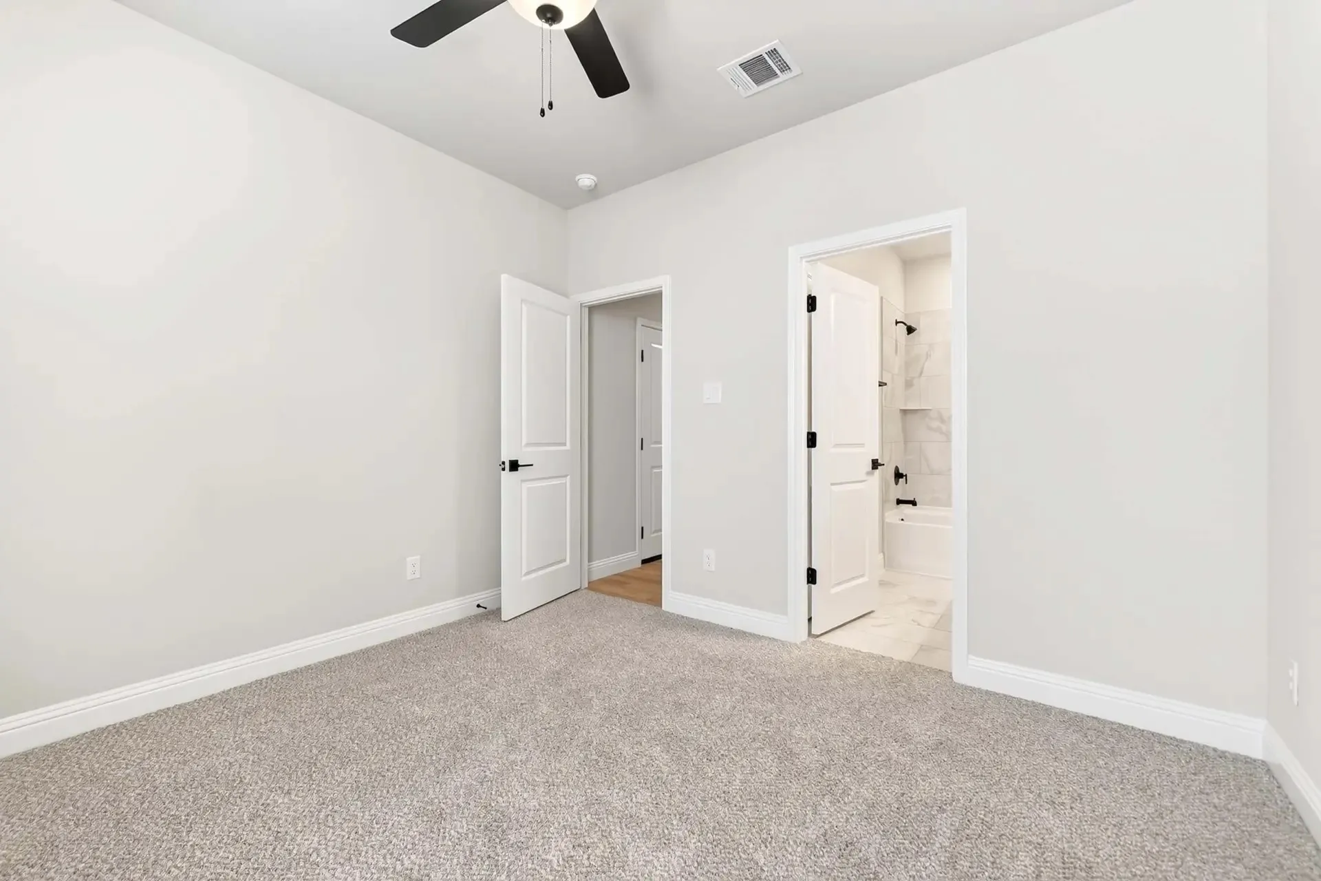 Single Family Residence For Sale in Kaufman County , 2811 Bridgepoint Street, Crandall, Texas 75114, 4 Bedroom, 3 Bathroom, 2 Garage spaces, 2,072 Sqft, built in 2026, mls#21386062, Real Estate Agent in Crandall, Homes For Sale in Kaufman county, Homes For Sale in Crandall, Realtor in Crandall Texas, Real Estate Brokerage Independent Realty Texas, Luminita Cordes Realtor