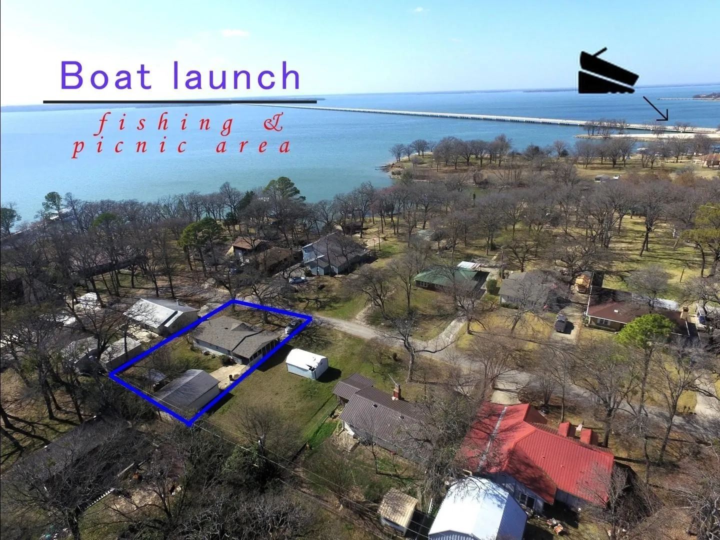 Single Family Residence For Sale in Rains County , 220 Littlefield Drive, East Tawakoni, Texas 75472, 2 Bedroom, 2 Bathroom, Garage spaces, 960 Sqft, built in 1985, mls#21384823, Real Estate Agent in East Tawakoni, Homes For Sale in Rains county, Homes For Sale in East Tawakoni, Realtor in East Tawakoni Texas, Real Estate Brokerage Independent Realty Texas, Luminita Cordes Realtor