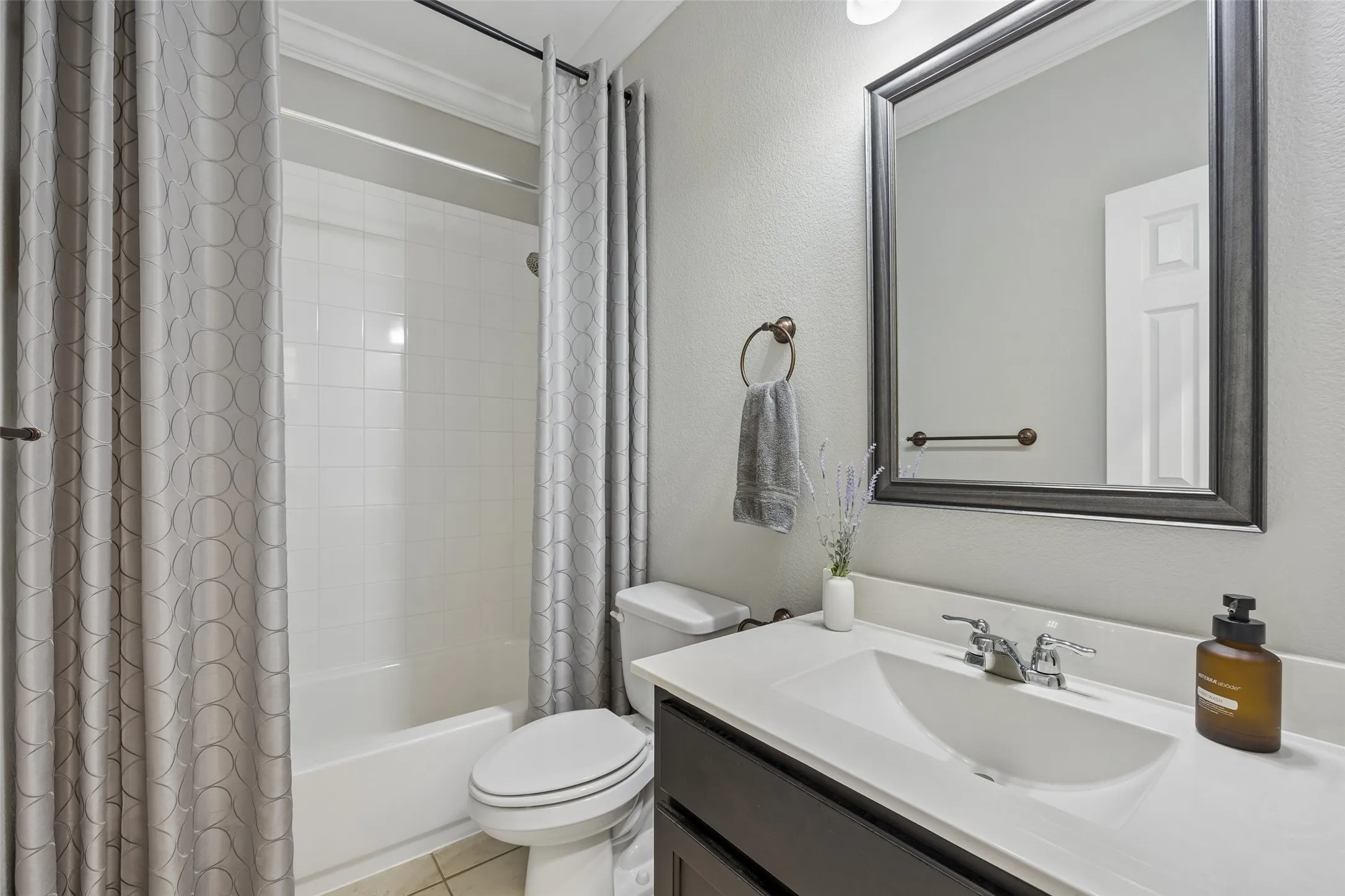 Single Family Residence For Sale in Collin County , 813 Allbright Road, Celina, Texas 75009, 5 Bedroom, 3 Bathroom, 3 Garage spaces, 3,271 Sqft, built in 2015, mls#21385888, Real Estate Agent in Celina, Homes For Sale in Collin county, Homes For Sale in Celina, Realtor in Celina Texas, Real Estate Brokerage Independent Realty Texas, Luminita Cordes Realtor