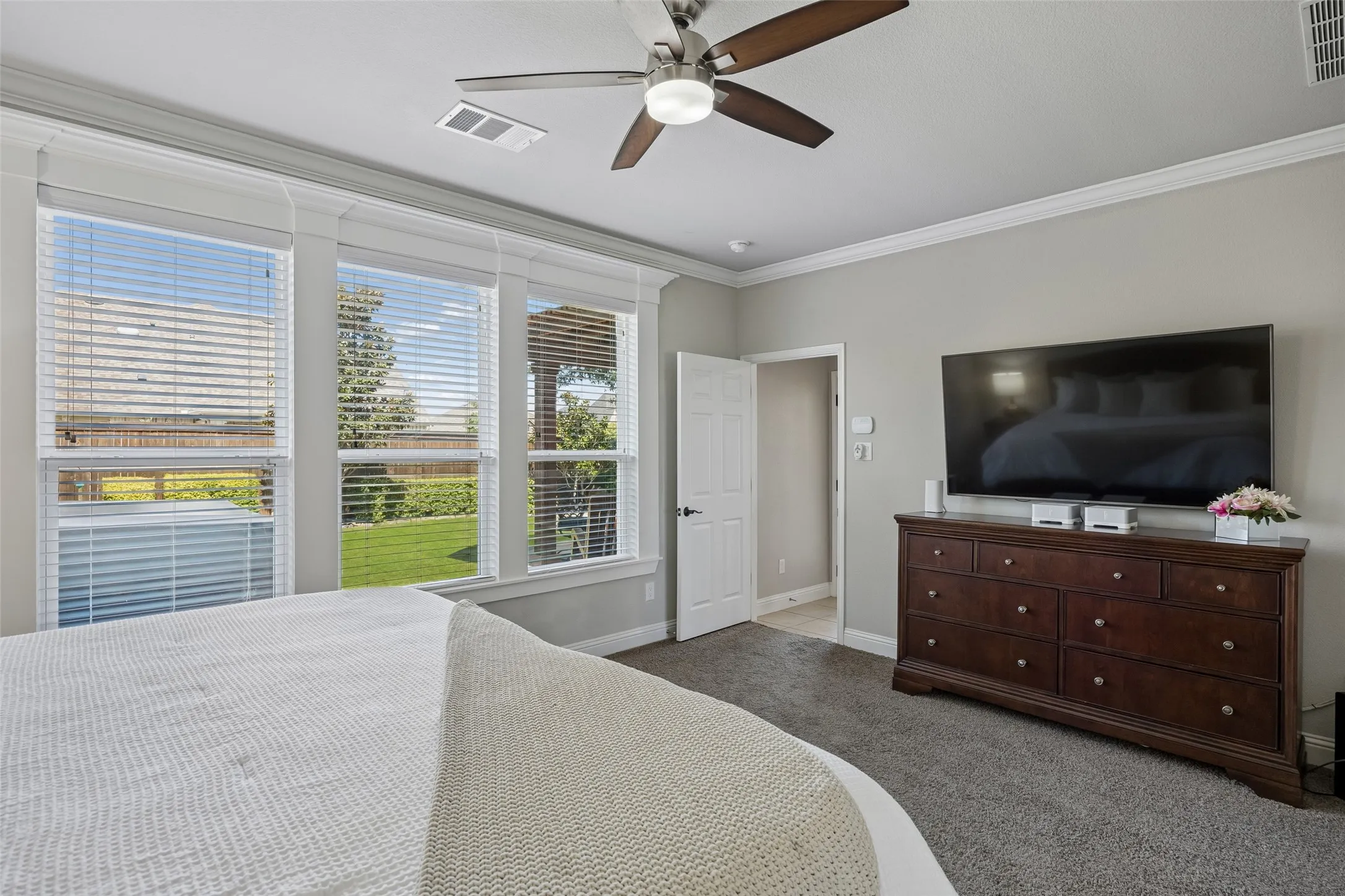 Single Family Residence For Sale in Collin County , 813 Allbright Road, Celina, Texas 75009, 5 Bedroom, 3 Bathroom, 3 Garage spaces, 3,271 Sqft, built in 2015, mls#21385888, Real Estate Agent in Celina, Homes For Sale in Collin county, Homes For Sale in Celina, Realtor in Celina Texas, Real Estate Brokerage Independent Realty Texas, Luminita Cordes Realtor