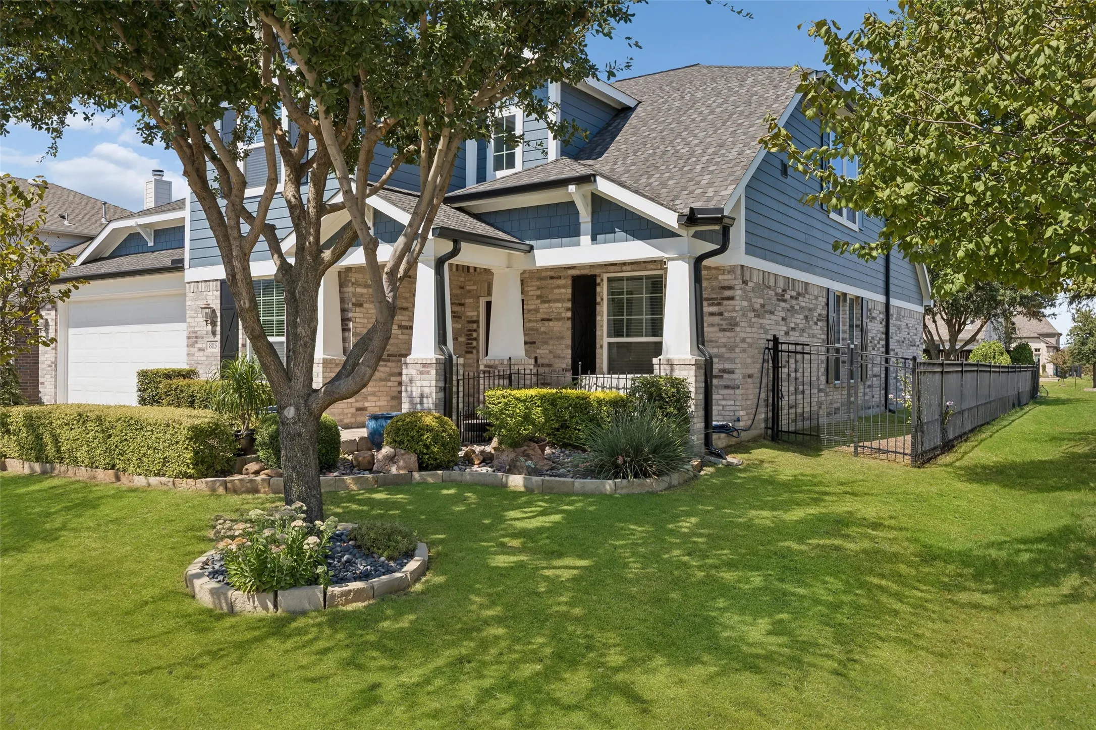 Single Family Residence For Sale in Collin County , 813 Allbright Road, Celina, Texas 75009, 5 Bedroom, 3 Bathroom, 3 Garage spaces, 3,271 Sqft, built in 2015, mls#21385888, Real Estate Agent in Celina, Homes For Sale in Collin county, Homes For Sale in Celina, Realtor in Celina Texas, Real Estate Brokerage Independent Realty Texas, Luminita Cordes Realtor