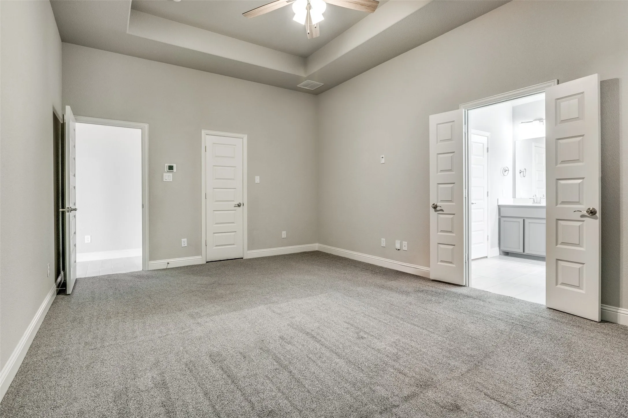 Single Family Residence For Rent in Ellis County , 6206 Horizon Drive, Midlothian, Texas 76065, 4 Bedroom, 2 Bathroom, 2 Garage spaces, 2,176 Sqft, built in 2021, mls#21386069, Real Estate Agent in Midlothian, Homes For Rent in Ellis county, Homes For Rent in Midlothian, Realtor in Midlothian Texas, Real Estate Brokerage Independent Realty Texas, Luminita Cordes Realtor