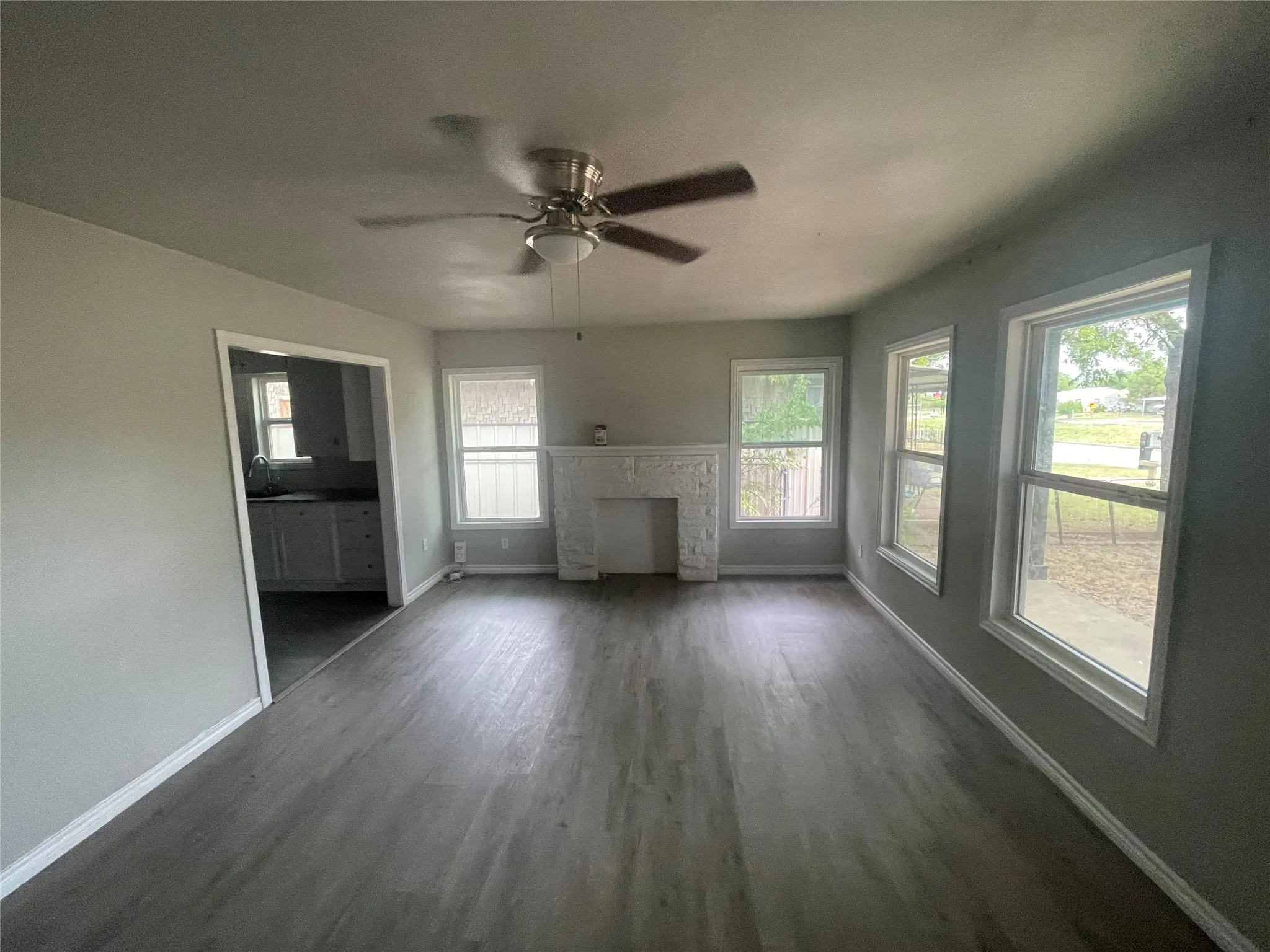 Single Family Residence For Rent in Taylor County , 1402 Park Avenue, Abilene, Texas 79603, 3 Bedroom, 2 Bathroom, 1 Garage spaces, 1,130 Sqft, built in 1950, mls#21386084, Real Estate Agent in Abilene, Homes For Rent in Taylor county, Homes For Rent in Abilene, Realtor in Abilene Texas, Real Estate Brokerage Independent Realty Texas, Luminita Cordes Realtor
