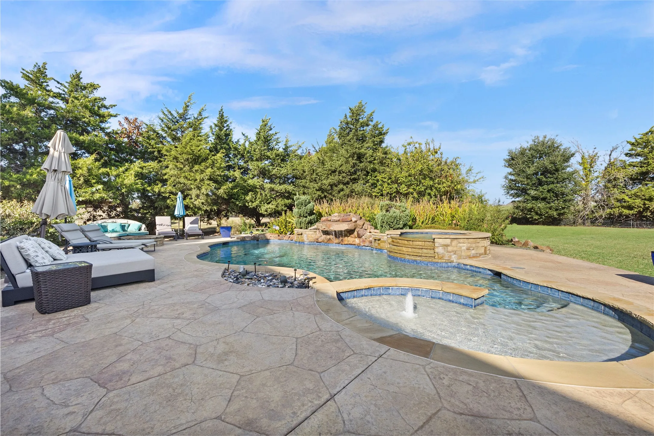 Lots of space, including a fenced in area for dogs