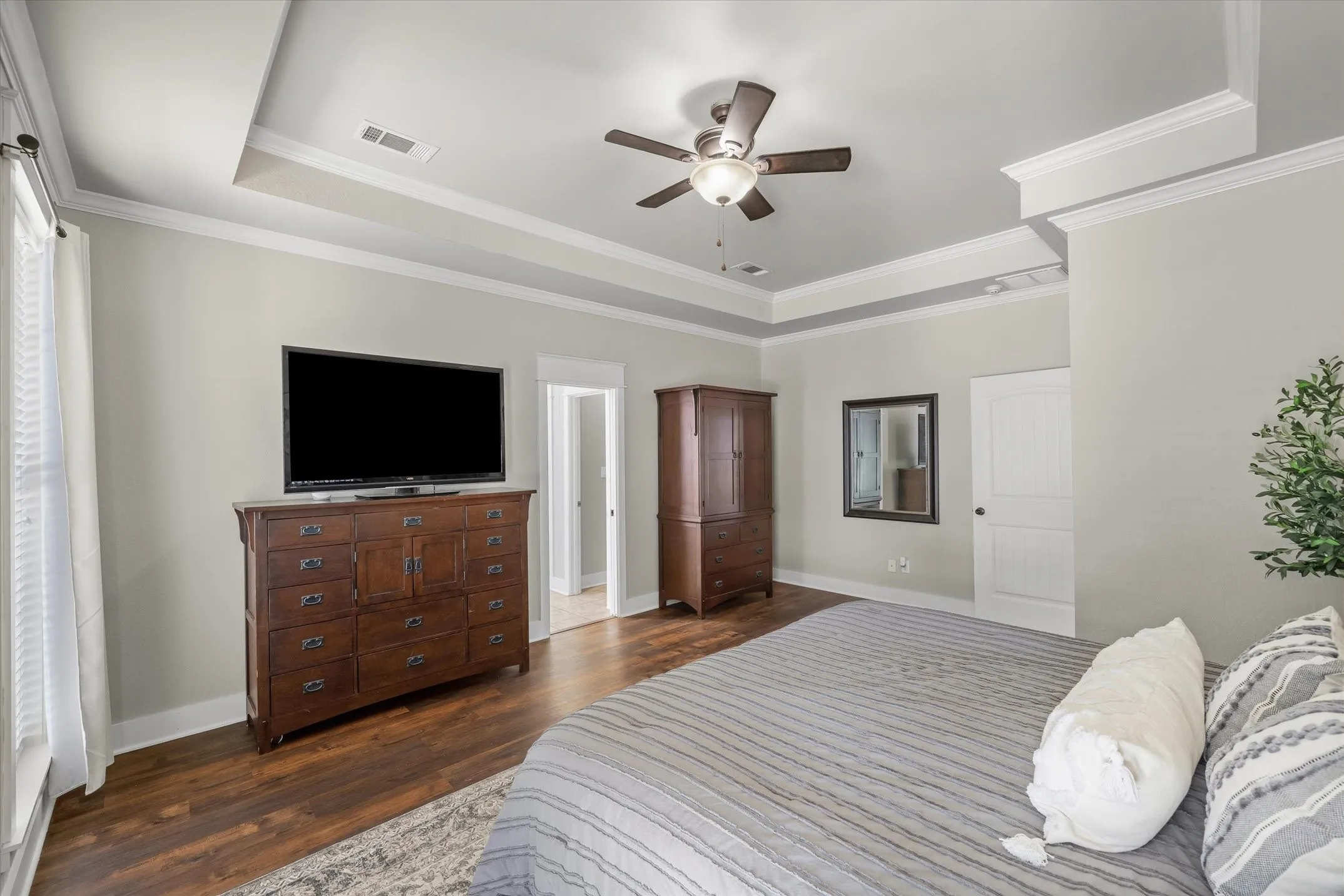 Single Family Residence For Sale in Smith County , 13630 Karah Lane, Lindale, Texas 75771, 4 Bedroom, 3 Bathroom, 2 Garage spaces, 2,782 Sqft, built in 2006, mls#21386093, Real Estate Agent in Lindale, Homes For Sale in Smith county, Homes For Sale in Lindale, Realtor in Lindale Texas, Real Estate Brokerage Independent Realty Texas, Luminita Cordes Realtor