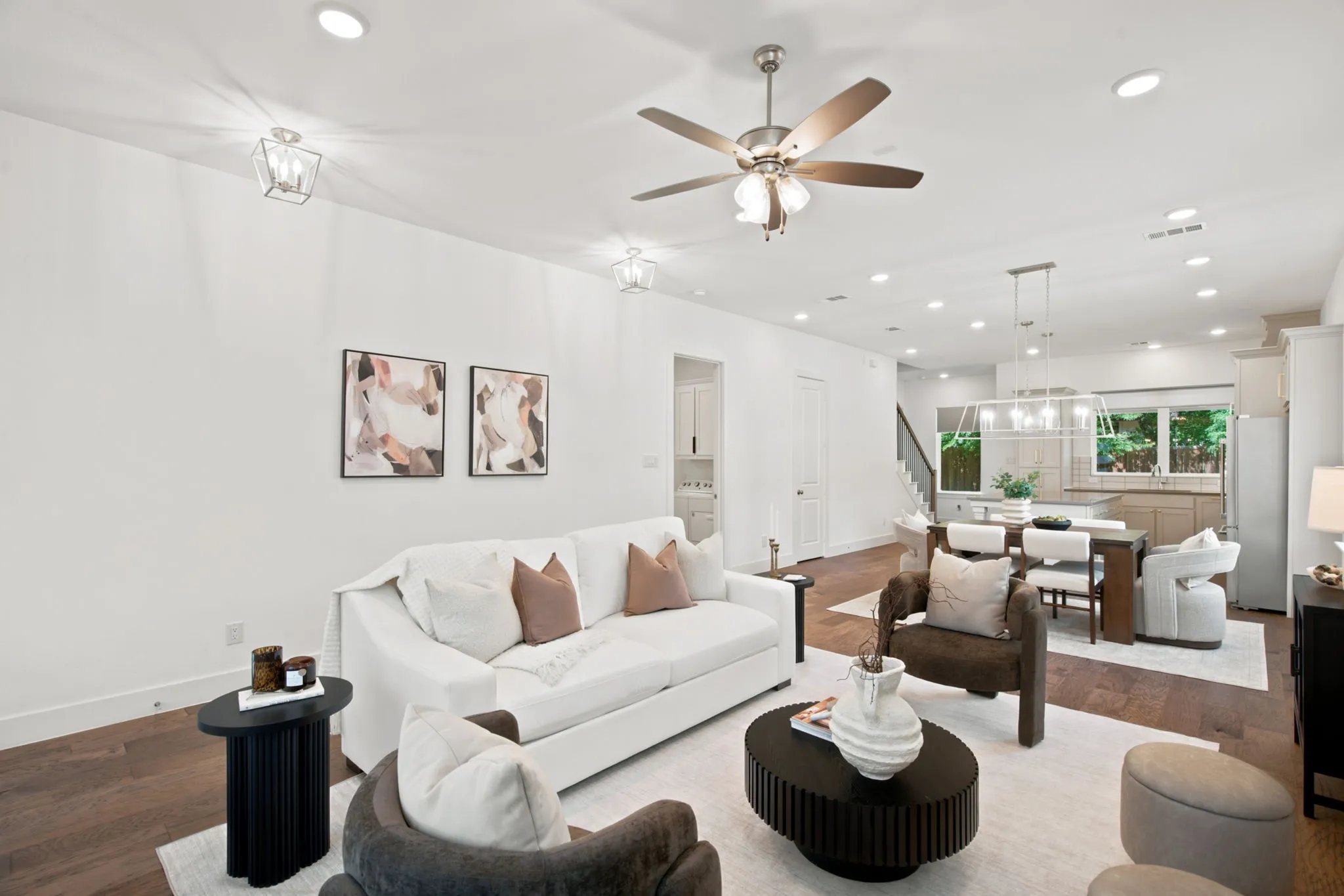 Single Family Residence For Sale in Tarrant County , 7129 Feather Crest Lane, North Richland Hills, Texas 76182, 4 Bedroom, 4 Bathroom, 3 Garage spaces, 2,639 Sqft, built in 2022, mls#21386000, Real Estate Agent in North Richland Hills, Homes For Sale in Tarrant county, Homes For Sale in North Richland Hills, Realtor in North Richland Hills Texas, Real Estate Brokerage Independent Realty Texas, Luminita Cordes Realtor
