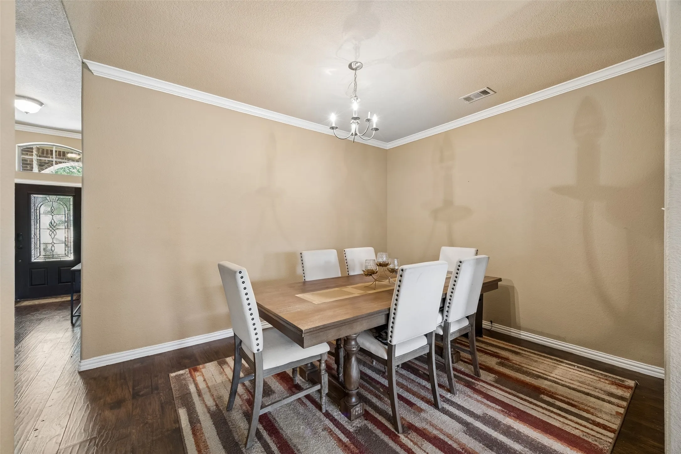 Single Family Residence For Sale in Kaufman County , 2017 Stonewood Court, Heartland, Texas 75126, 3 Bedroom, 3 Bathroom, 2 Garage spaces, 2,506 Sqft, built in 2008, mls#21382869, Real Estate Agent in Heartland, Homes For Sale in Kaufman county, Homes For Sale in Heartland, Realtor in Heartland Texas, Real Estate Brokerage Independent Realty Texas, Luminita Cordes Realtor