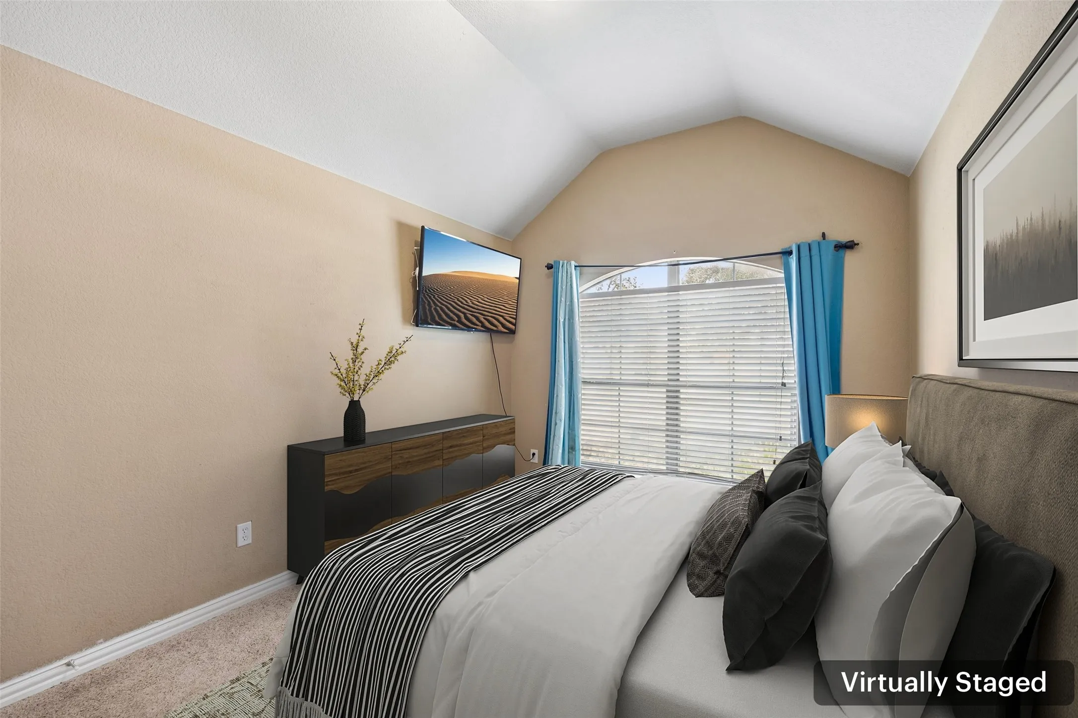 Single Family Residence For Sale in Kaufman County , 2017 Stonewood Court, Heartland, Texas 75126, 3 Bedroom, 3 Bathroom, 2 Garage spaces, 2,506 Sqft, built in 2008, mls#21382869, Real Estate Agent in Heartland, Homes For Sale in Kaufman county, Homes For Sale in Heartland, Realtor in Heartland Texas, Real Estate Brokerage Independent Realty Texas, Luminita Cordes Realtor