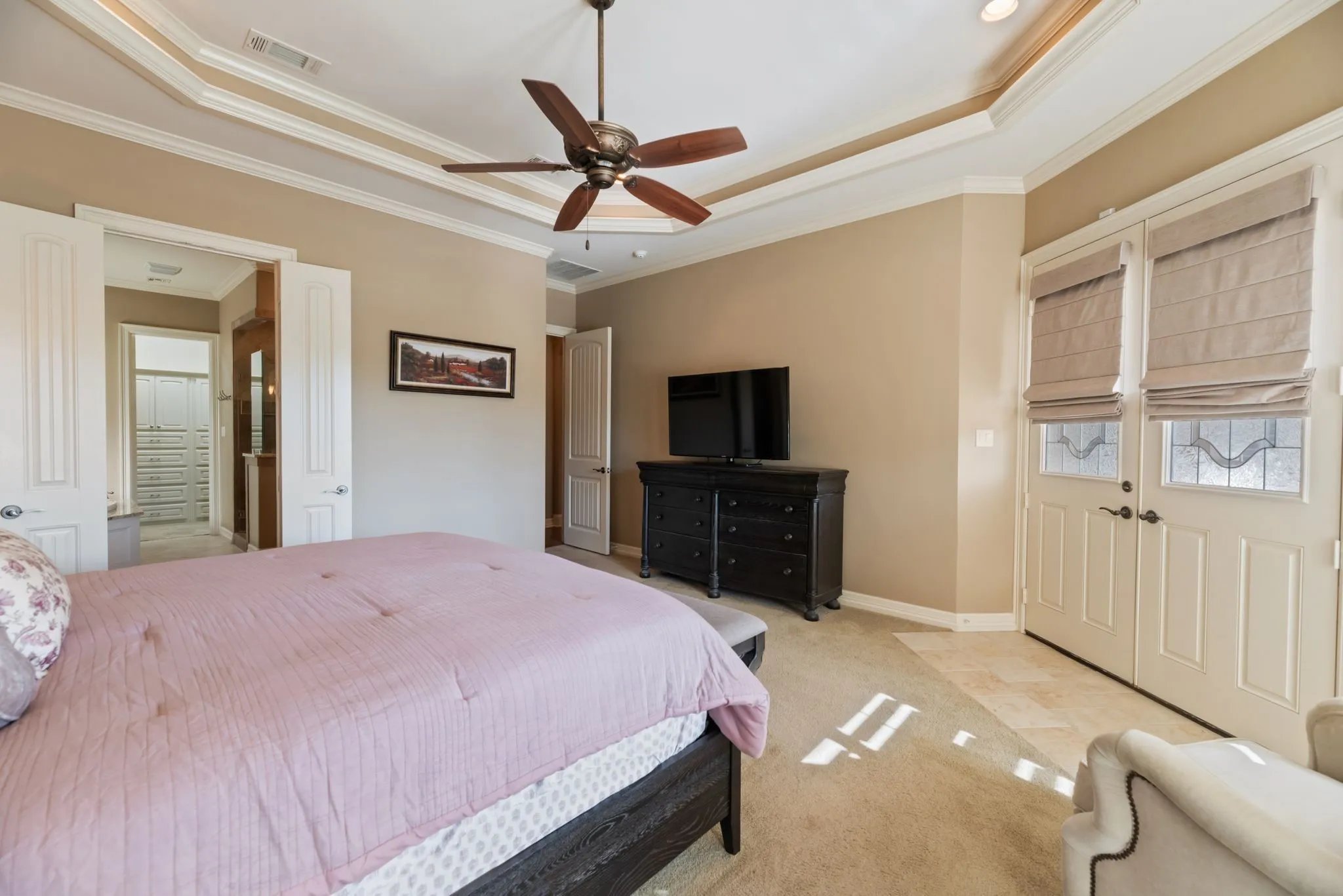 Single Family Residence For Sale in Navarro County , 560 Clubhouse Drive, Corsicana, Texas 75109, 4 Bedroom, 4 Bathroom, 3 Garage spaces, 3,404 Sqft, built in 2014, mls#21378542, Real Estate Agent in Corsicana, Homes For Sale in Navarro county, Homes For Sale in Corsicana, Realtor in Corsicana Texas, Real Estate Brokerage Independent Realty Texas, Luminita Cordes Realtor