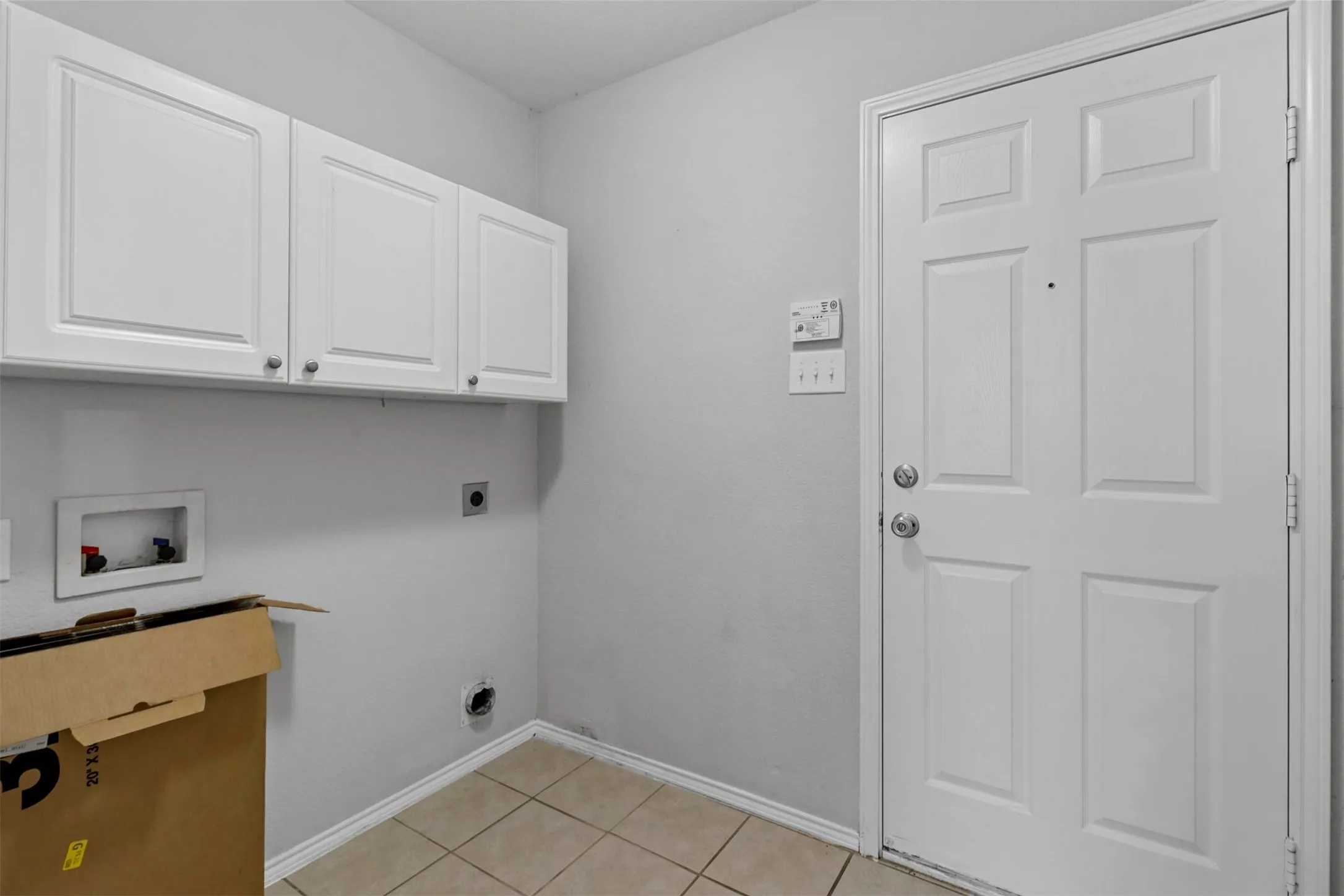 Single Family Residence For Rent in Collin County , 1201 Caroline Drive, Princeton, Texas 75407, 4 Bedroom, 2 Bathroom, 2 Garage spaces, 1,559 Sqft, built in 2006, mls#21386114, Real Estate Agent in Princeton, Homes For Rent in Collin county, Homes For Rent in Princeton, Realtor in Princeton Texas, Real Estate Brokerage Independent Realty Texas, Luminita Cordes Realtor