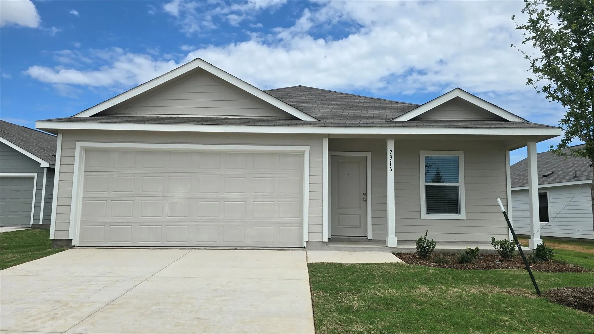 Single Family Residence For Rent in Collin County , 7916 Rutherford Lane, Mc Kinney, Texas 75071, 4 Bedroom, 2 Bathroom, 2 Garage spaces, 2,048 Sqft, built in 2024, mls#21386070, Real Estate Agent in Mc Kinney, Homes For Rent in Collin county, Homes For Rent in Mc Kinney, Realtor in Mc Kinney Texas, Real Estate Brokerage Independent Realty Texas, Luminita Cordes Realtor