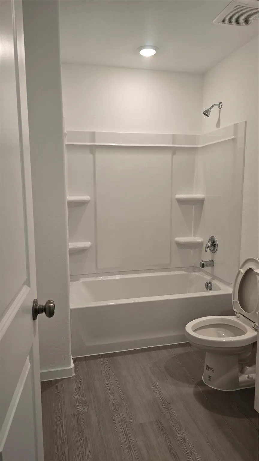 Single Family Residence For Rent in Collin County , 7916 Rutherford Lane, Mc Kinney, Texas 75071, 4 Bedroom, 2 Bathroom, 2 Garage spaces, 2,048 Sqft, built in 2024, mls#21386070, Real Estate Agent in Mc Kinney, Homes For Rent in Collin county, Homes For Rent in Mc Kinney, Realtor in Mc Kinney Texas, Real Estate Brokerage Independent Realty Texas, Luminita Cordes Realtor