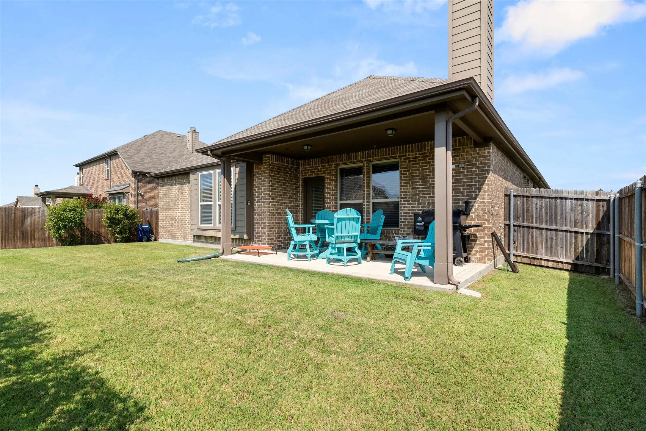 Single Family Residence For Rent in Kaufman County , 127 Chaco Drive, Forney, Texas 75126, 3 Bedroom, 2 Bathroom, 3 Garage spaces, 1,860 Sqft, built in 2017, mls#21386125, Real Estate Agent in Forney, Homes For Rent in Kaufman county, Homes For Rent in Forney, Realtor in Forney Texas, Real Estate Brokerage Independent Realty Texas, Luminita Cordes Realtor