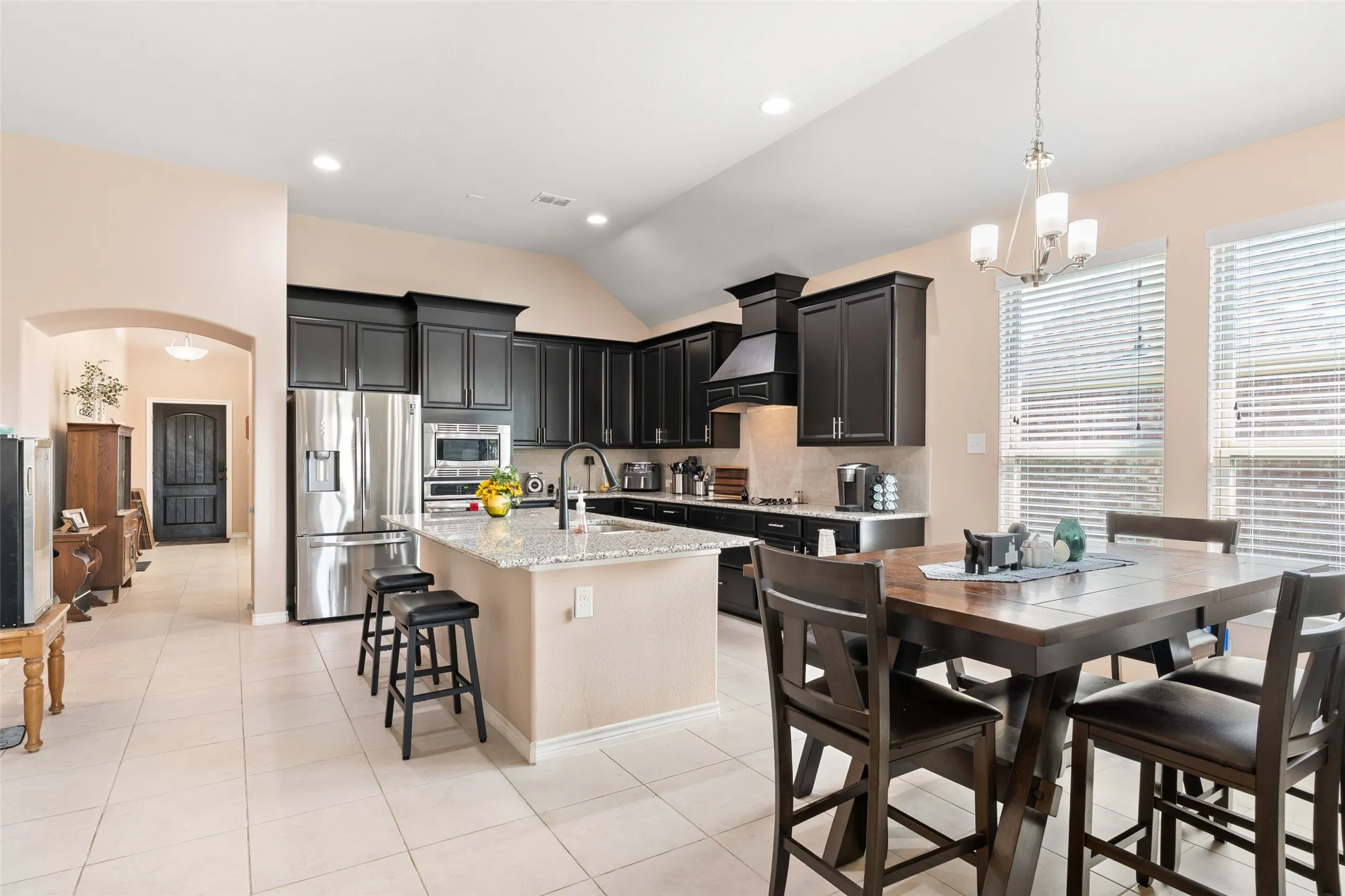 Single Family Residence For Rent in Kaufman County , 127 Chaco Drive, Forney, Texas 75126, 3 Bedroom, 2 Bathroom, 3 Garage spaces, 1,860 Sqft, built in 2017, mls#21386125, Real Estate Agent in Forney, Homes For Rent in Kaufman county, Homes For Rent in Forney, Realtor in Forney Texas, Real Estate Brokerage Independent Realty Texas, Luminita Cordes Realtor