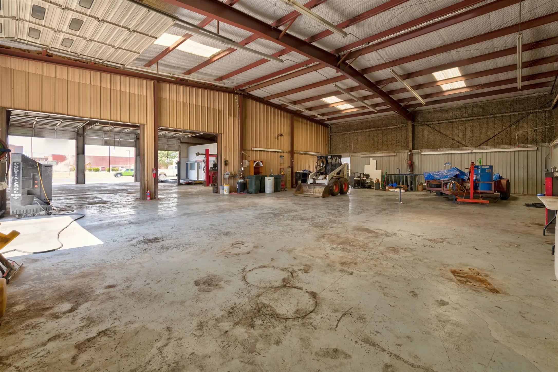 Business For Sale in Taylor County , 409 N Treadaway Boulevard, Abilene, Texas 79601, 0, 0, Garage spaces, 0 Sqft, built in 1981, mls#21385137, Real Estate Agent in Abilene, Homes For Sale in Taylor county, Homes For Sale in Abilene, Realtor in Abilene Texas, Real Estate Brokerage Independent Realty Texas, Luminita Cordes Realtor