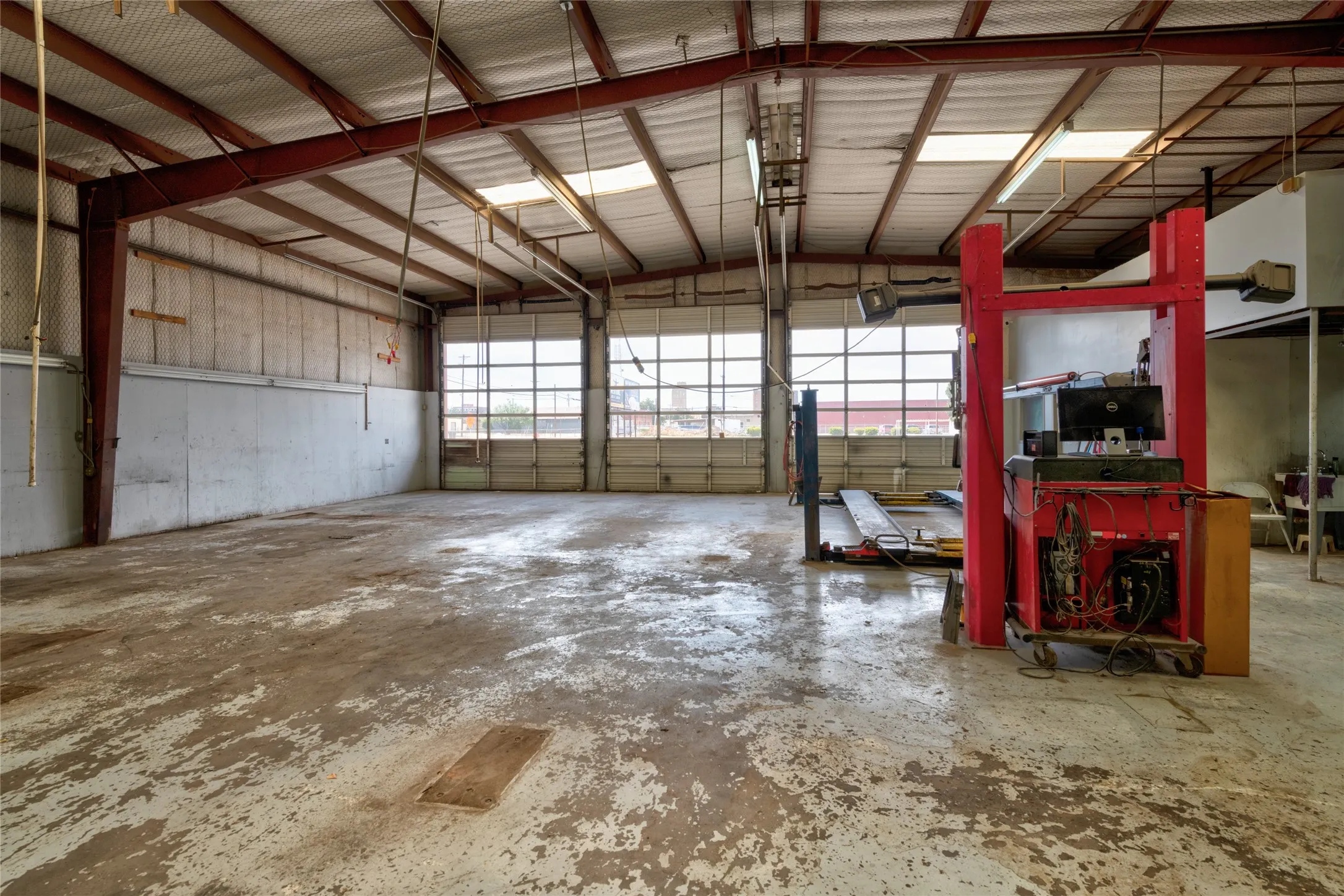 Business For Sale in Taylor County , 409 N Treadaway Boulevard, Abilene, Texas 79601, 0, 0, Garage spaces, 0 Sqft, built in 1981, mls#21385137, Real Estate Agent in Abilene, Homes For Sale in Taylor county, Homes For Sale in Abilene, Realtor in Abilene Texas, Real Estate Brokerage Independent Realty Texas, Luminita Cordes Realtor